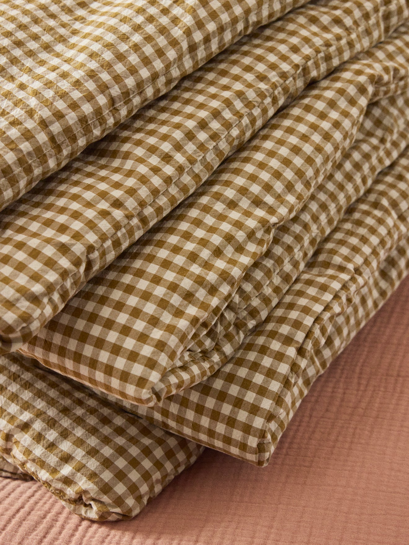 Gingham check cotton comforter