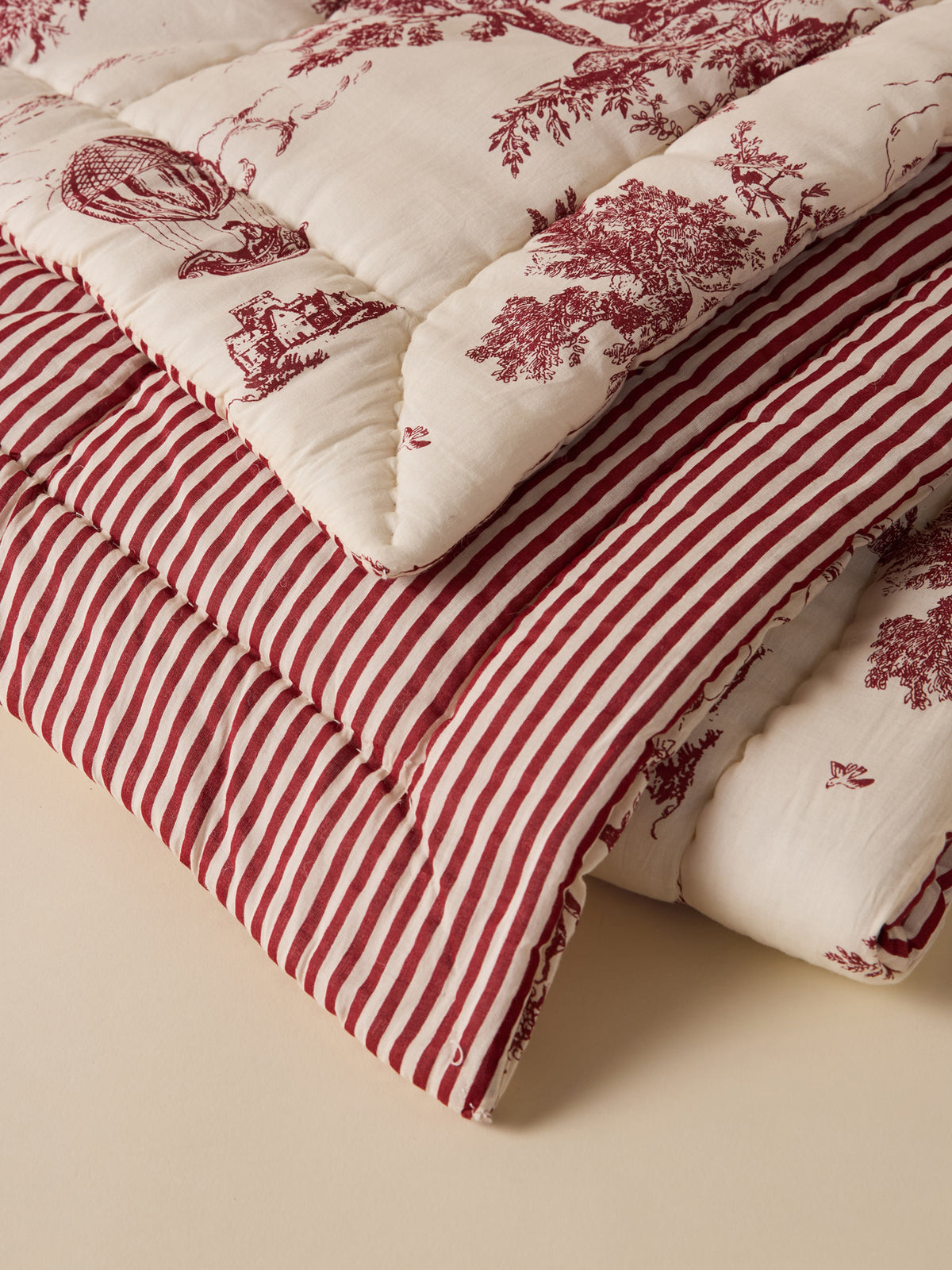 Boutis réversible esprit toile de Jouy