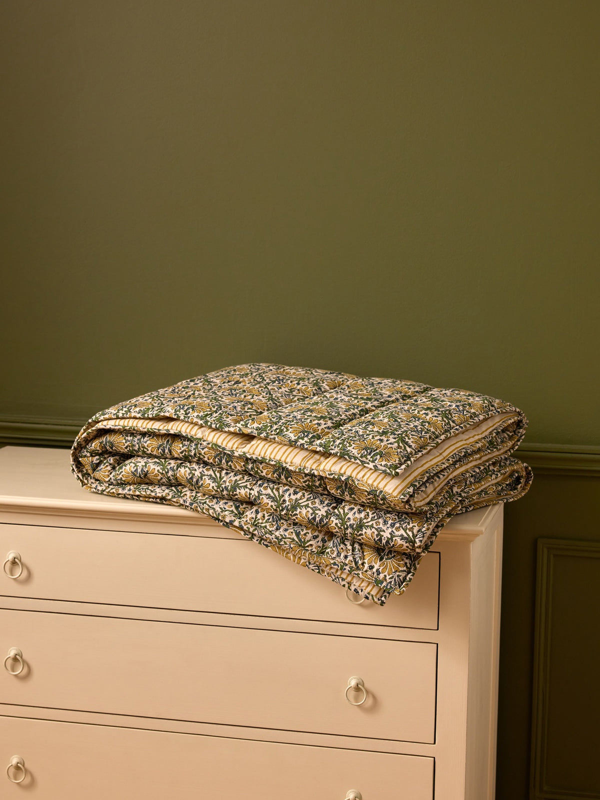 Reversible striped and Indian fabric quilted boutis