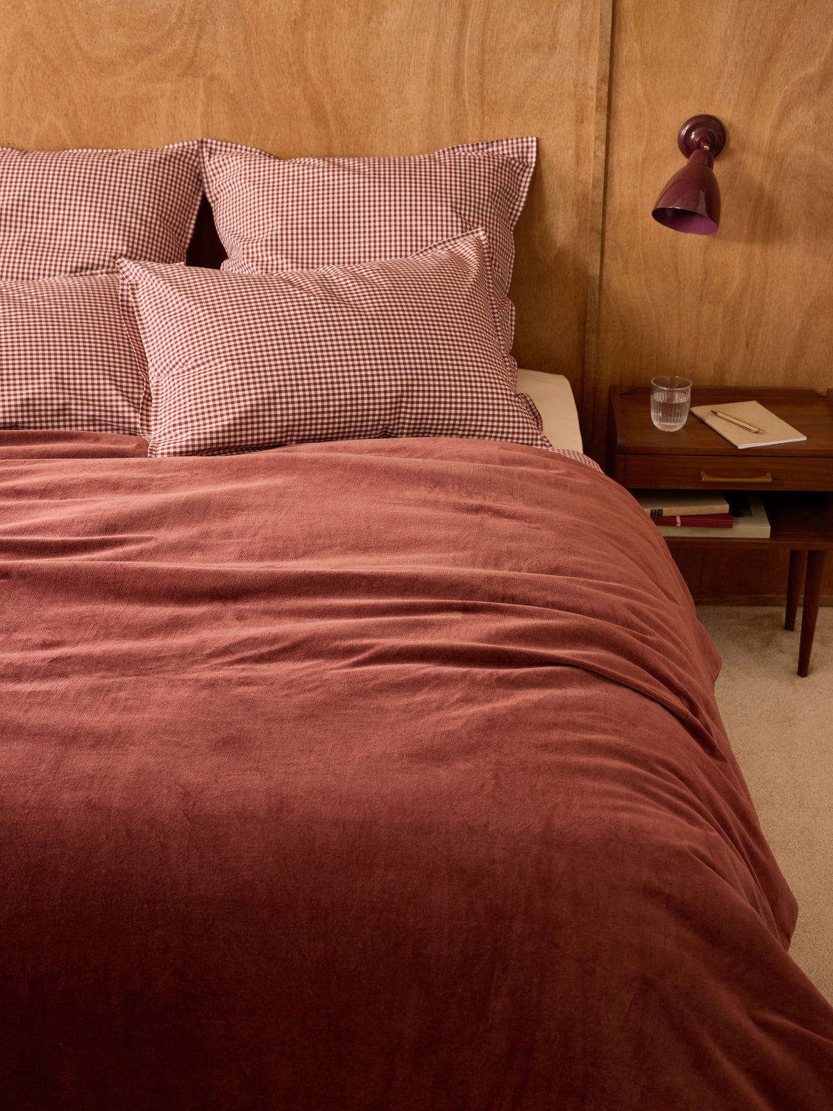 Velvet boutis (quilt)