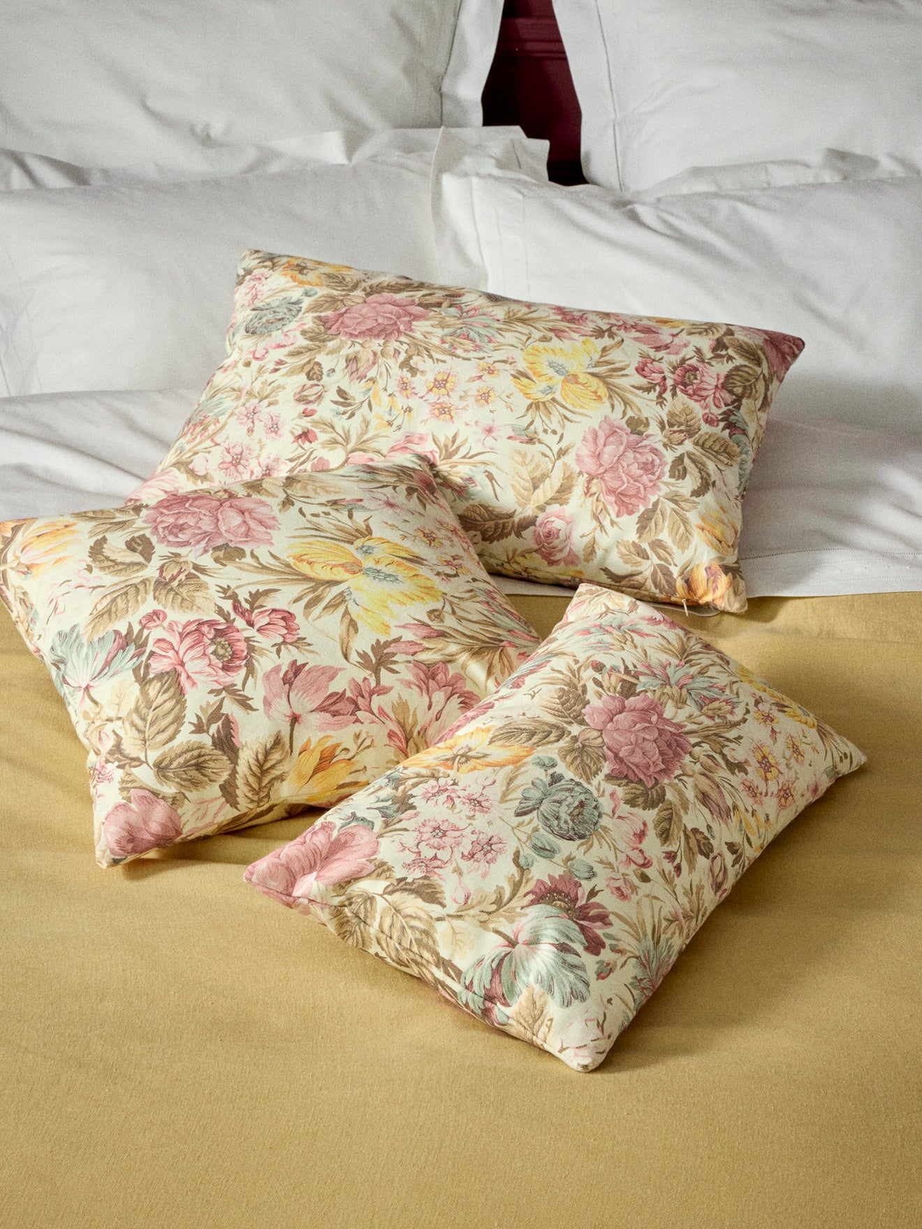 Antoinette print cushion cover