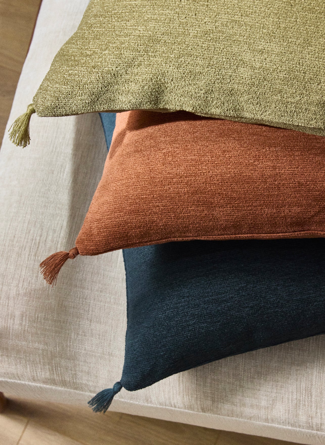 Cotton chenille cushion cover