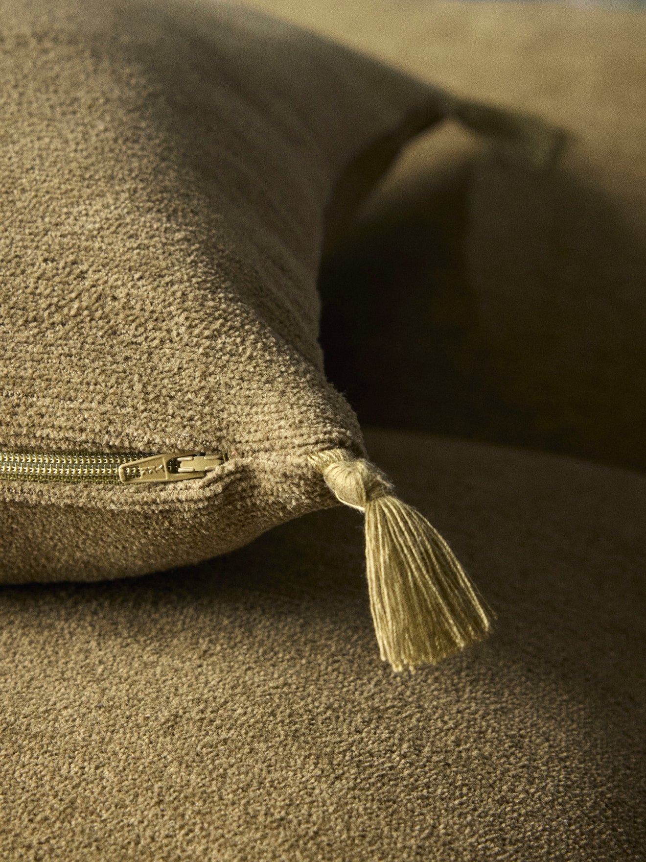 Cotton chenille cushion cover