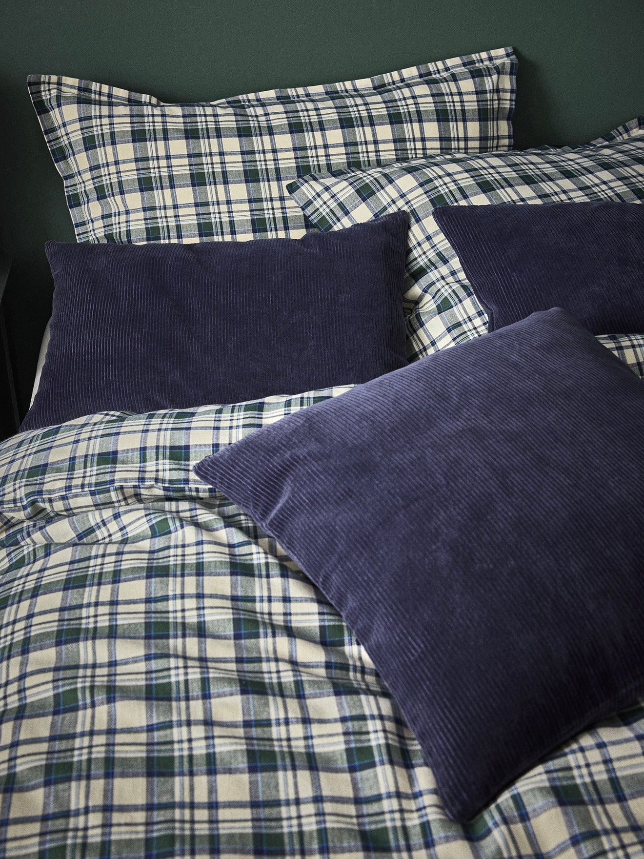 Corduroy cushion cover
