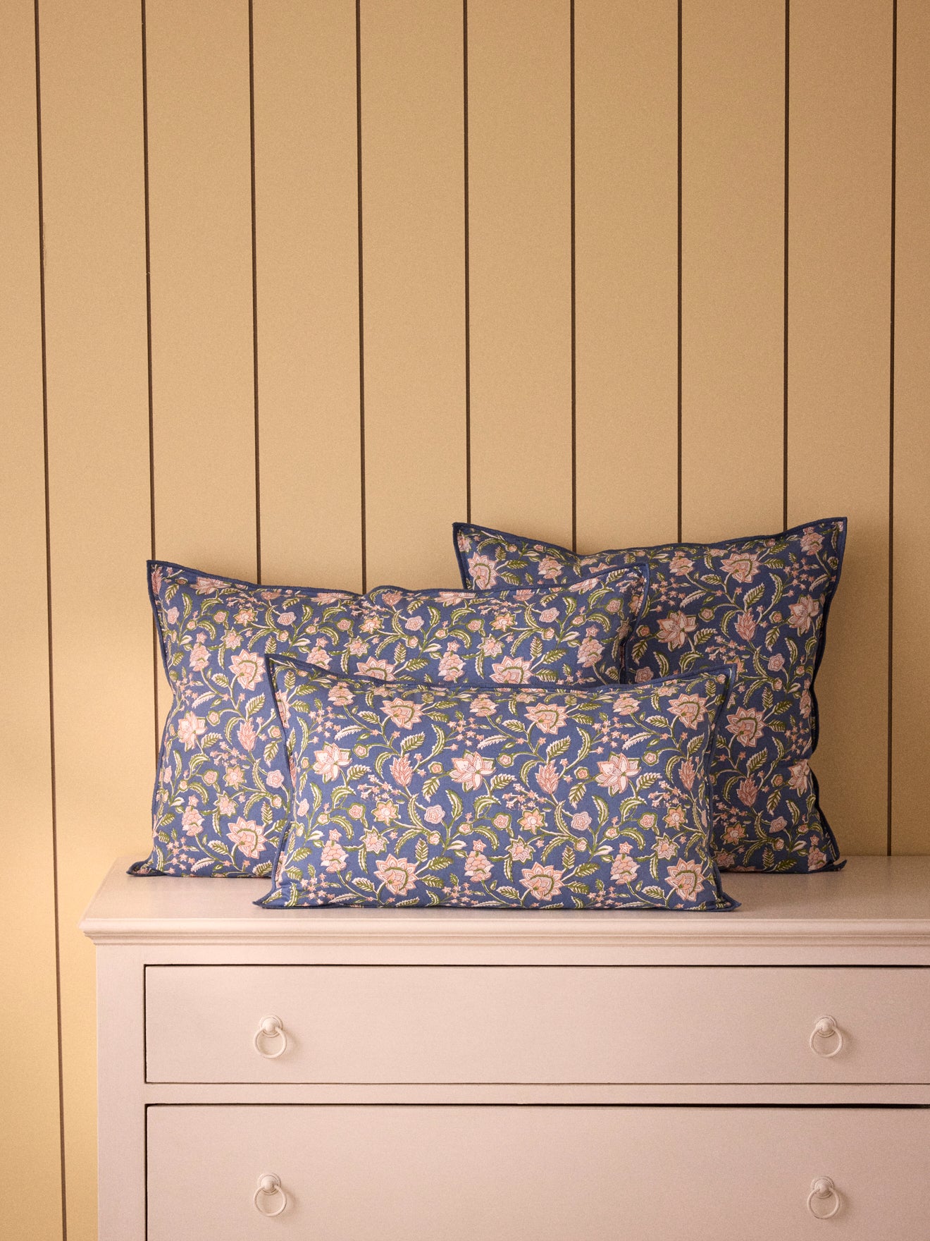 Housse de coussin imprimé indien Bella