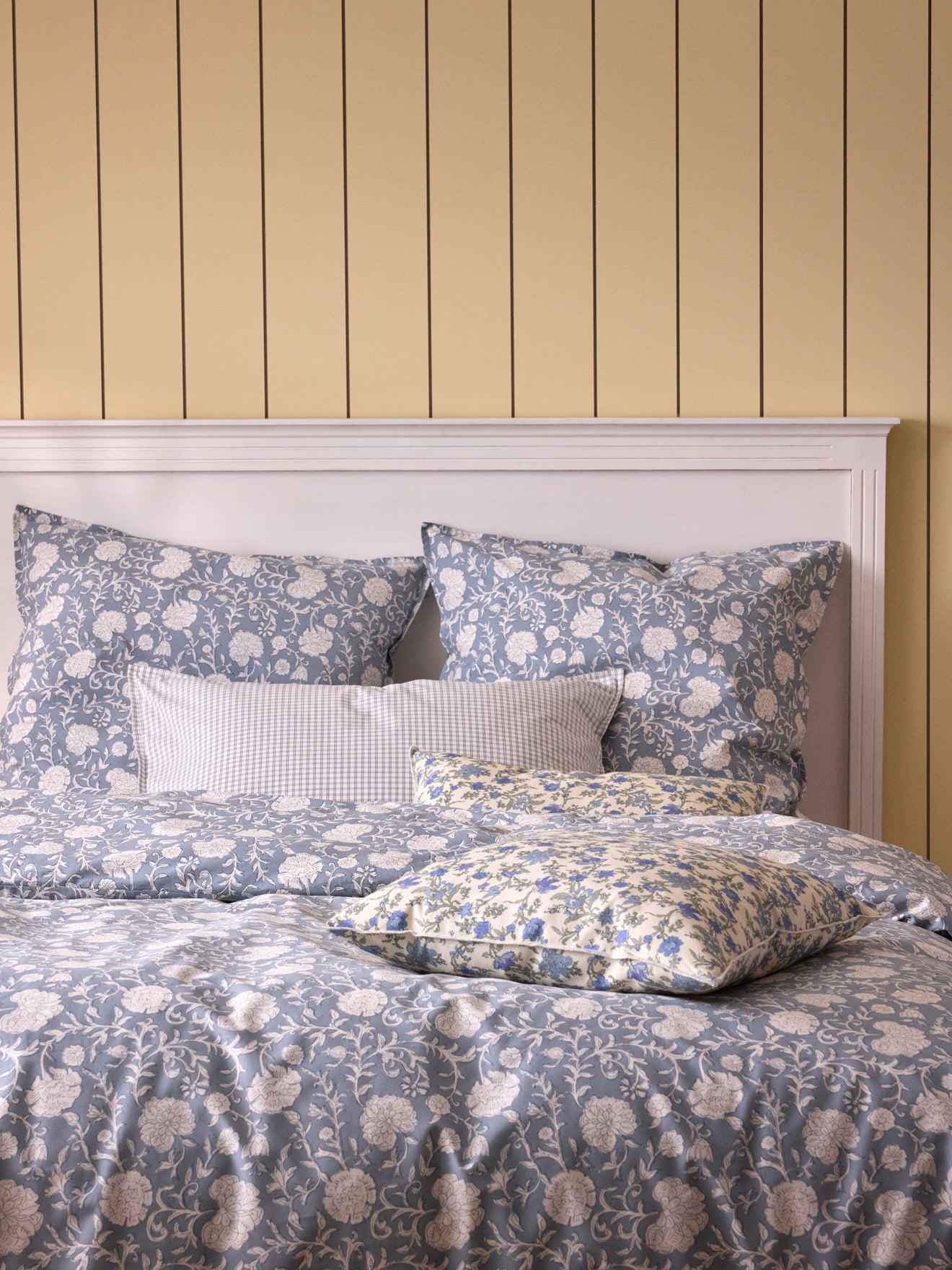 Floral cotton and linen cushion cover