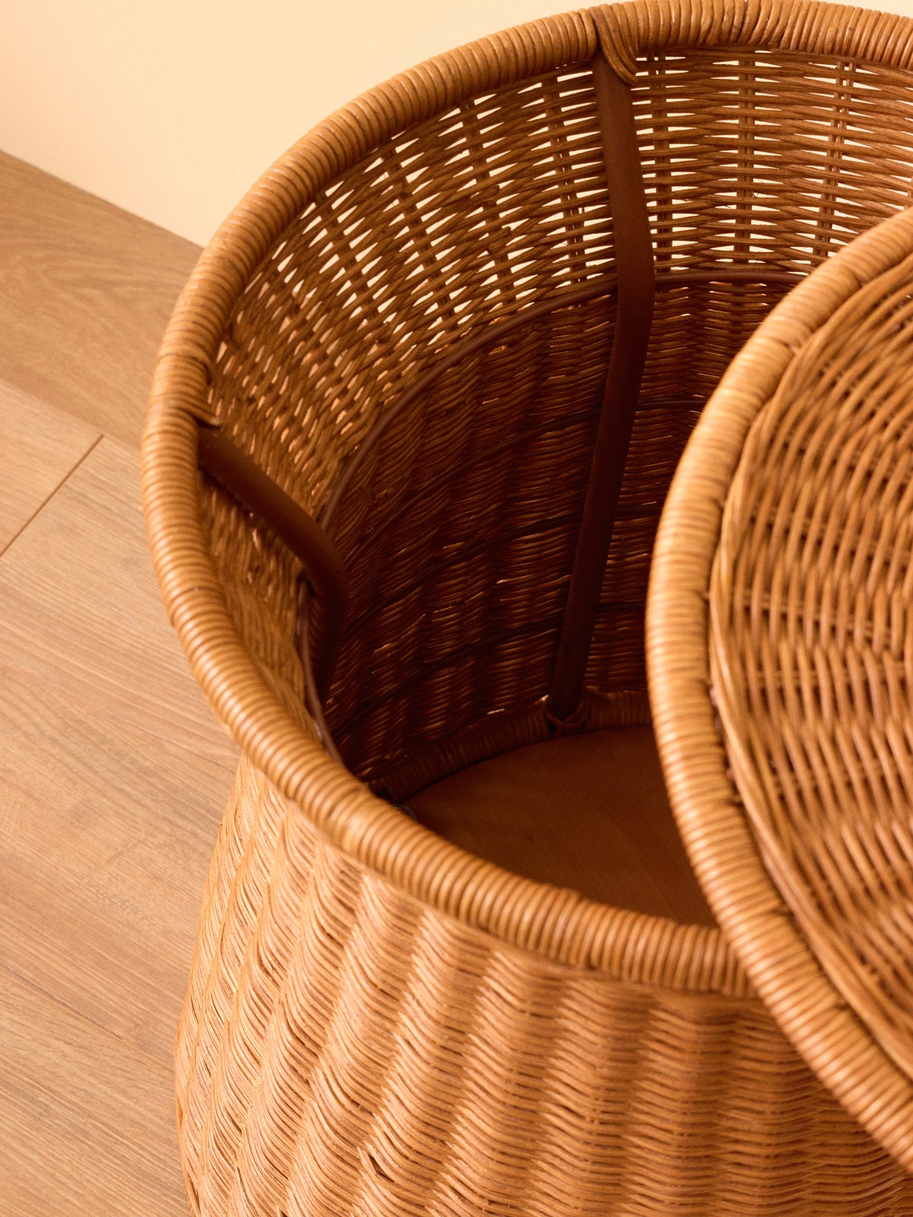 Emile wicker stool - Cyrillus COM