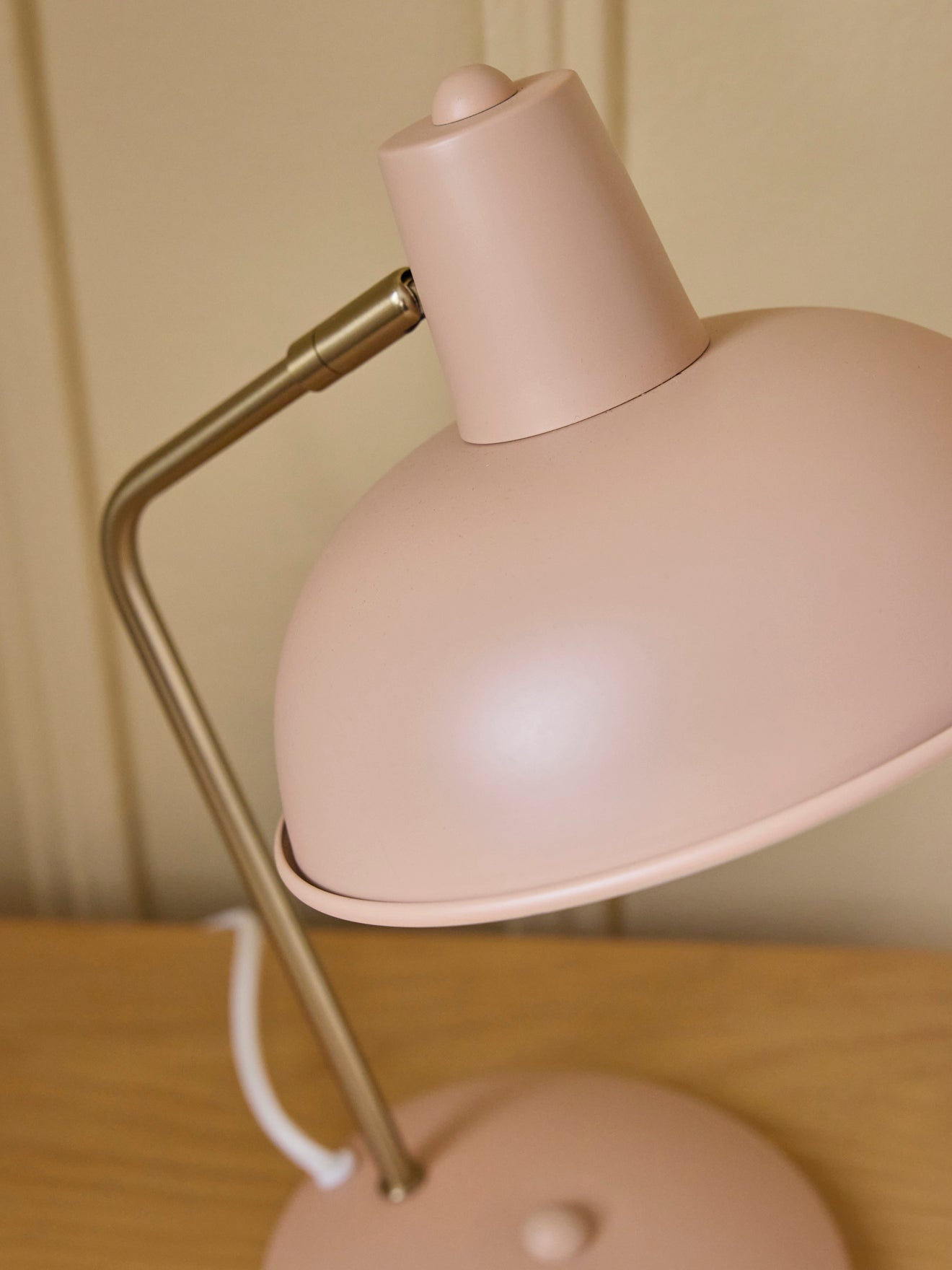 Retro desk lamp
