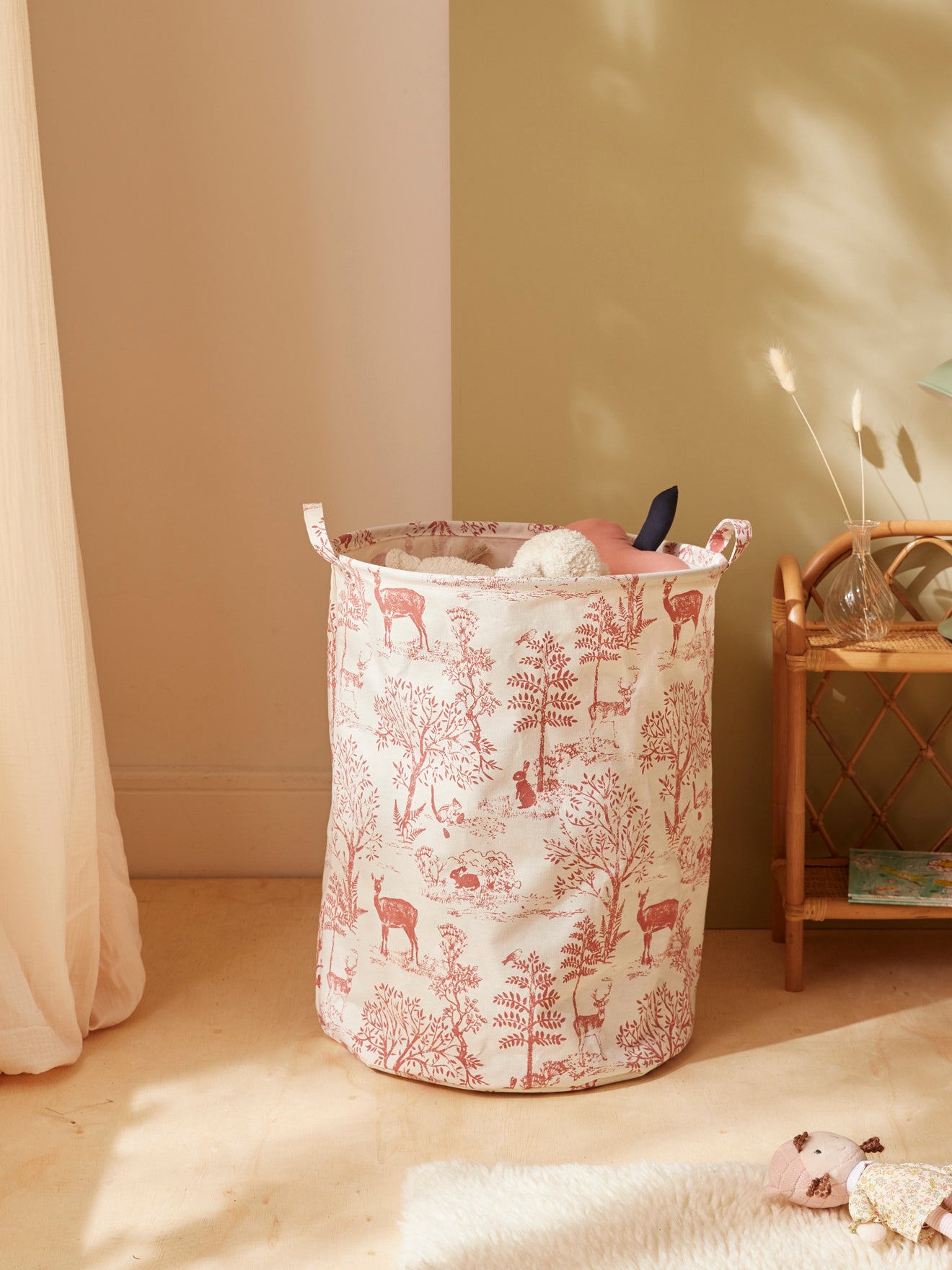 Round Toile de Jouy inspired storage basket