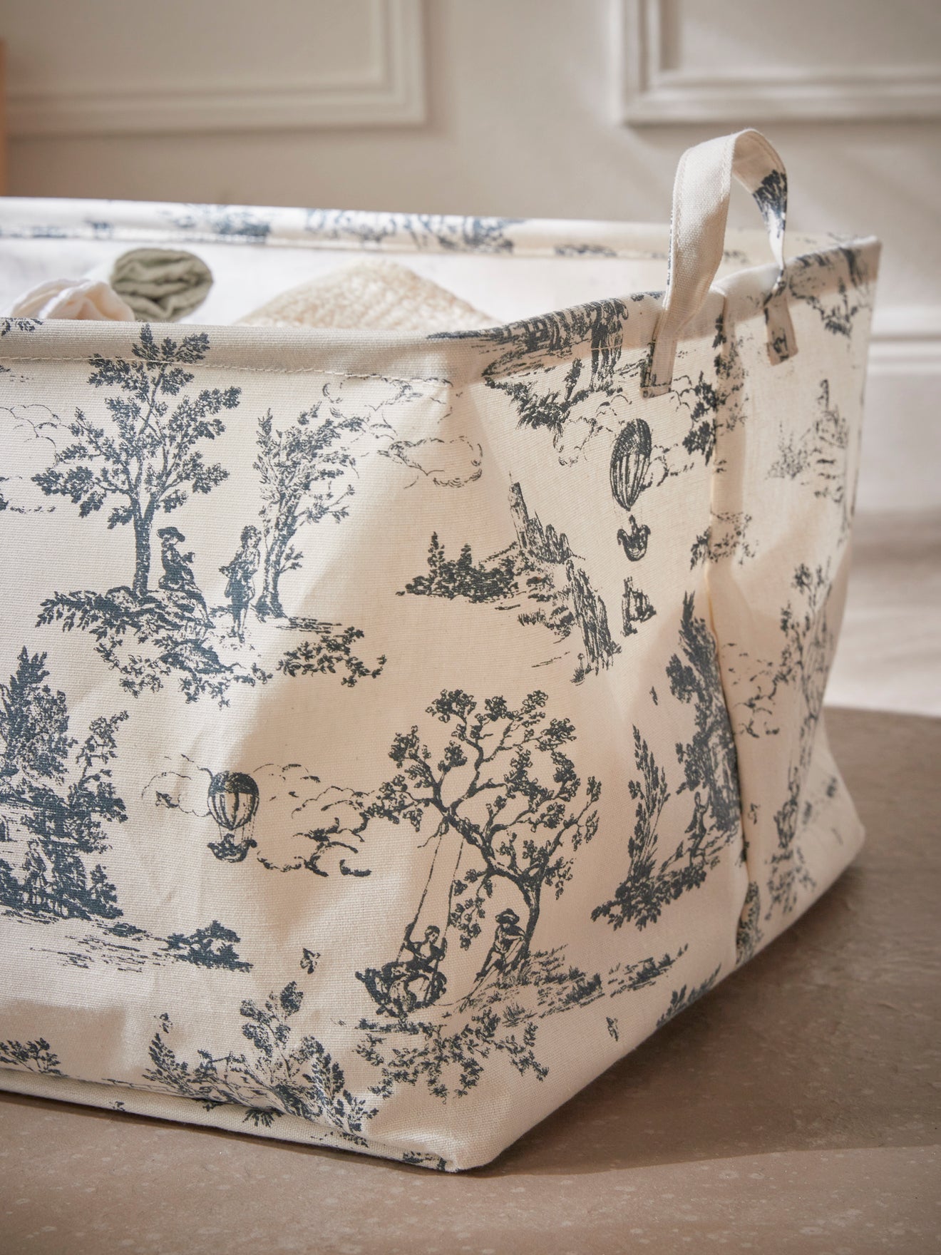 Bac à linge esprit Jouy, grand modèle