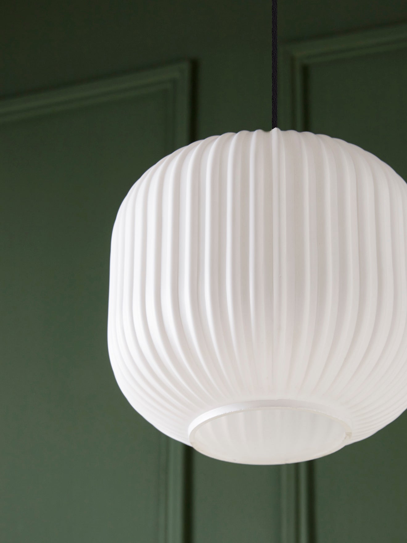 Suspension globe verre strié