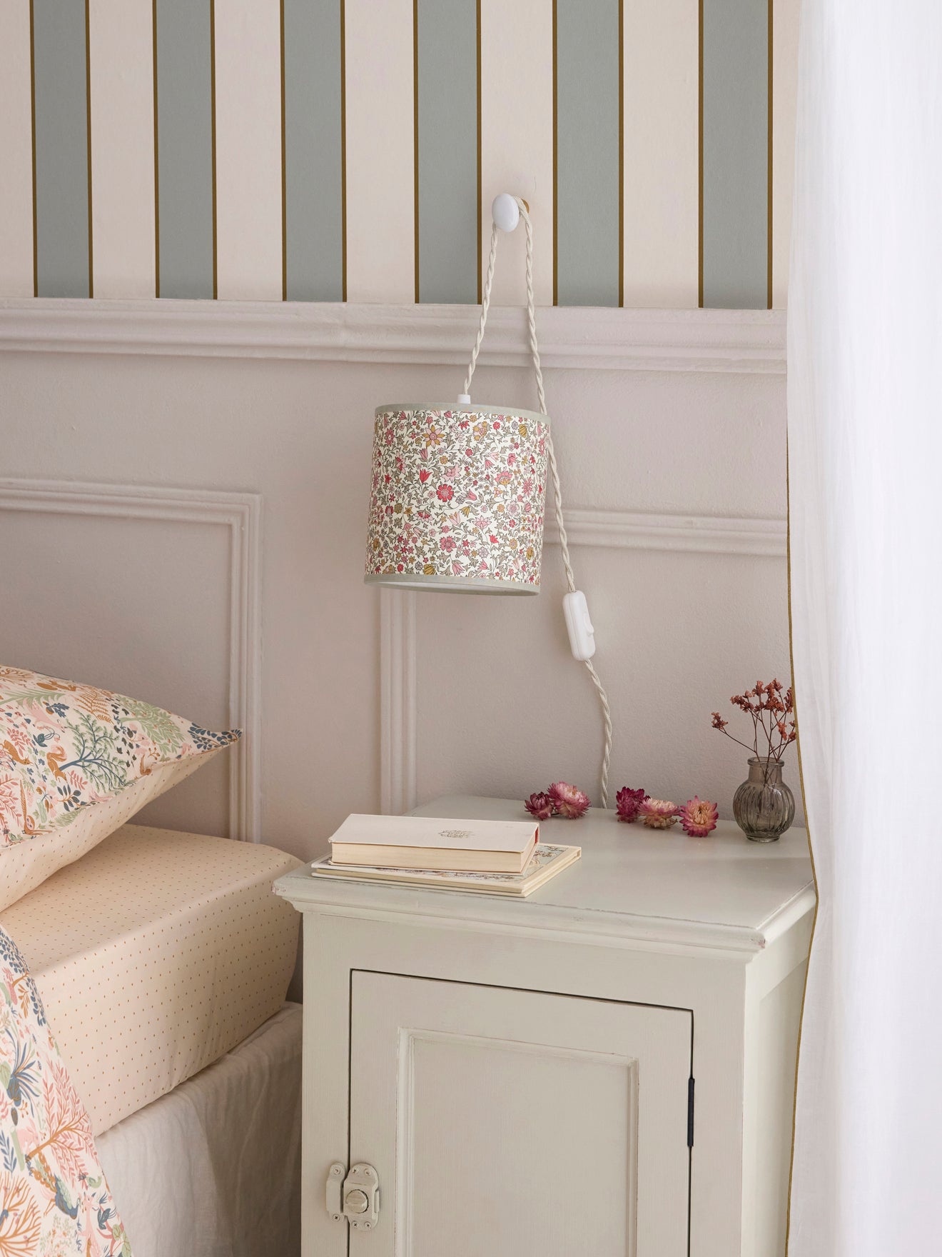 Abat-jour pour lampe baladeuse tissu Liberty