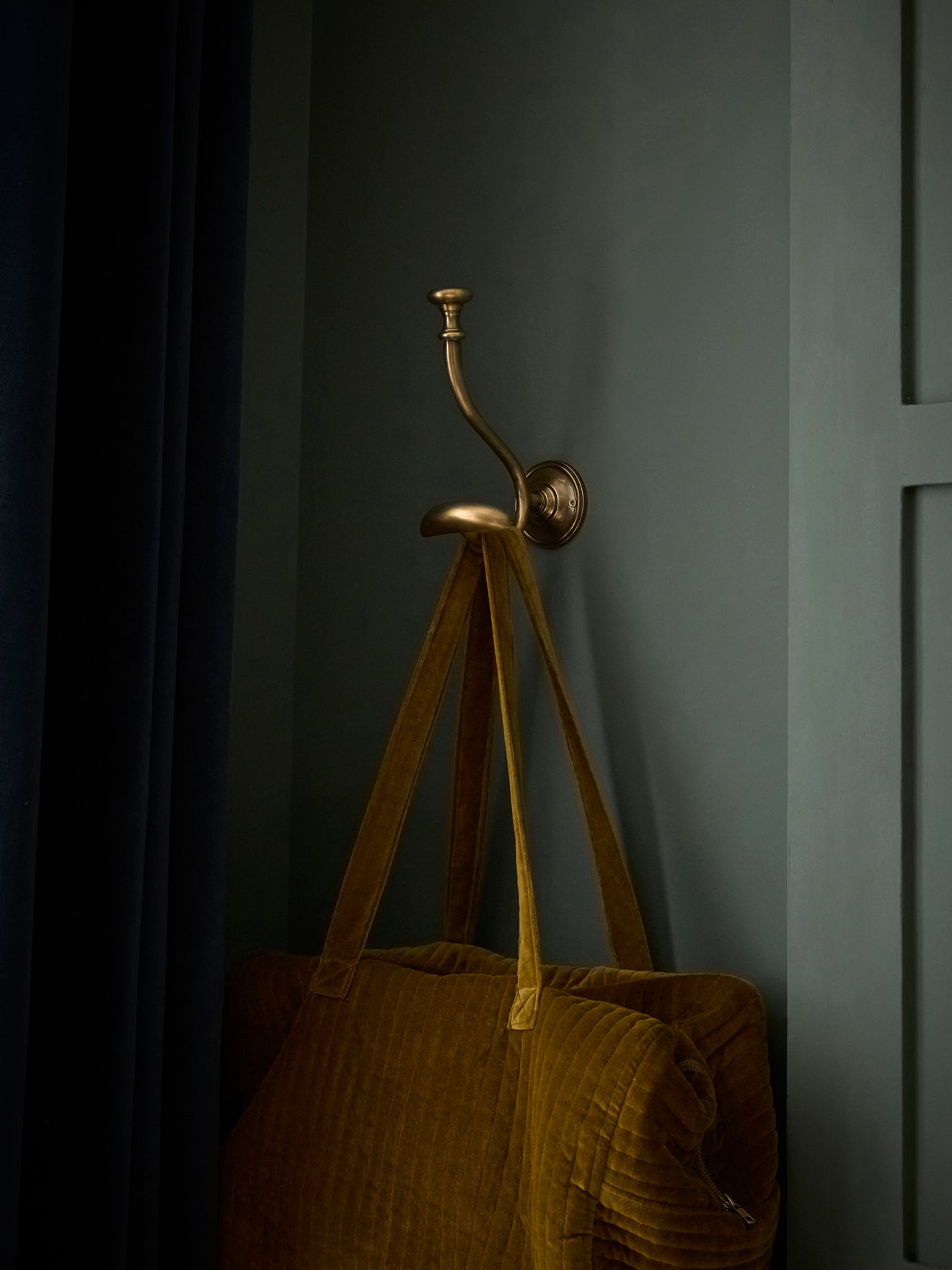 Brass coat hook Edouard