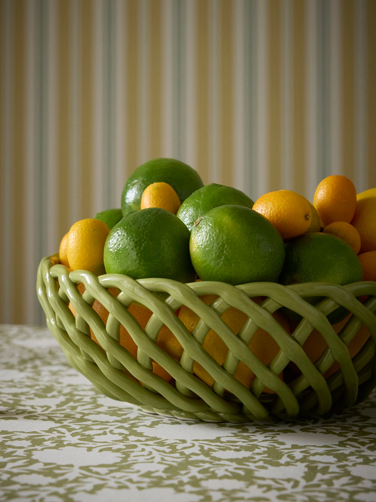 Ceramic fruit basket