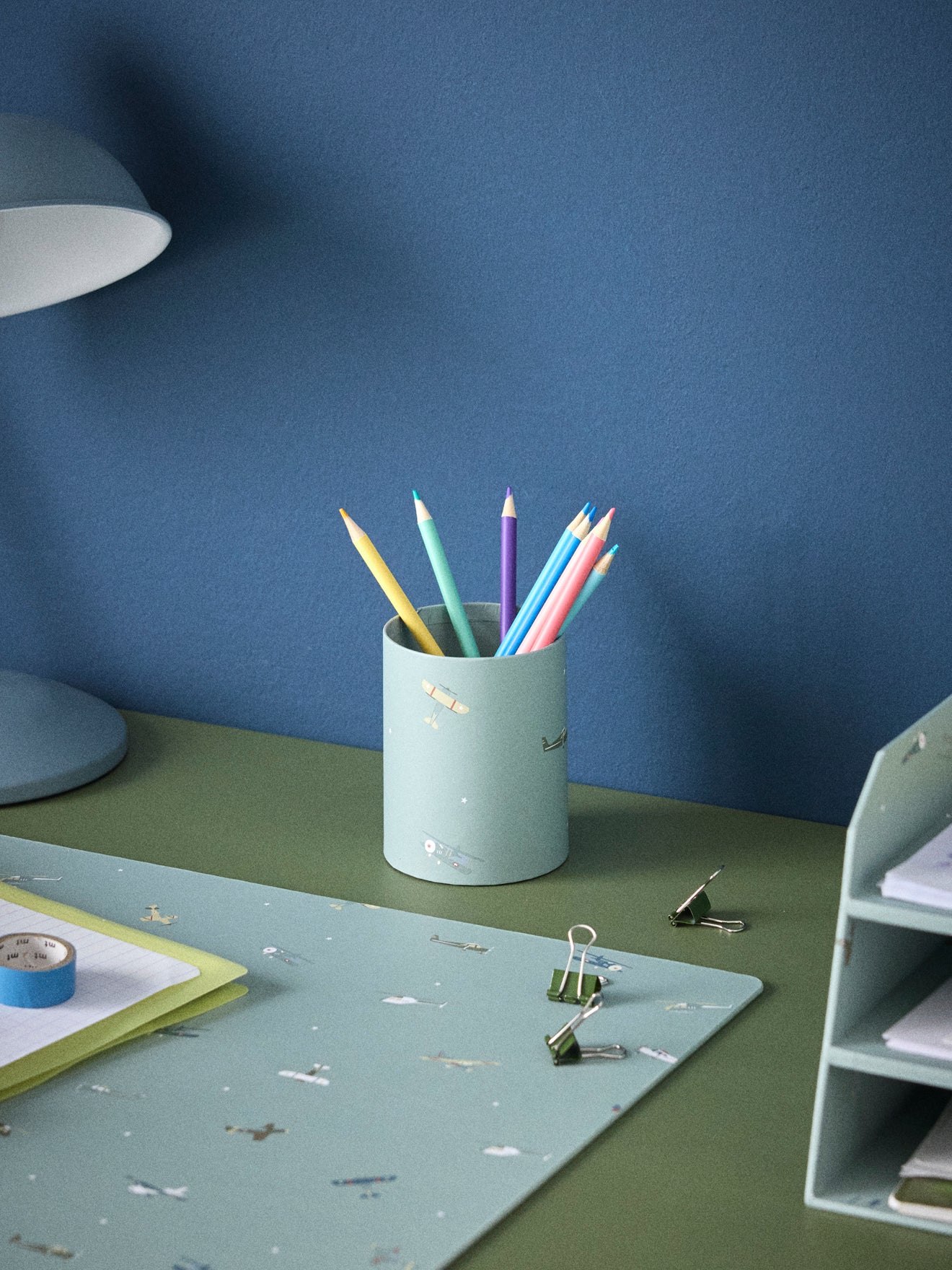 Print paper pencil holder