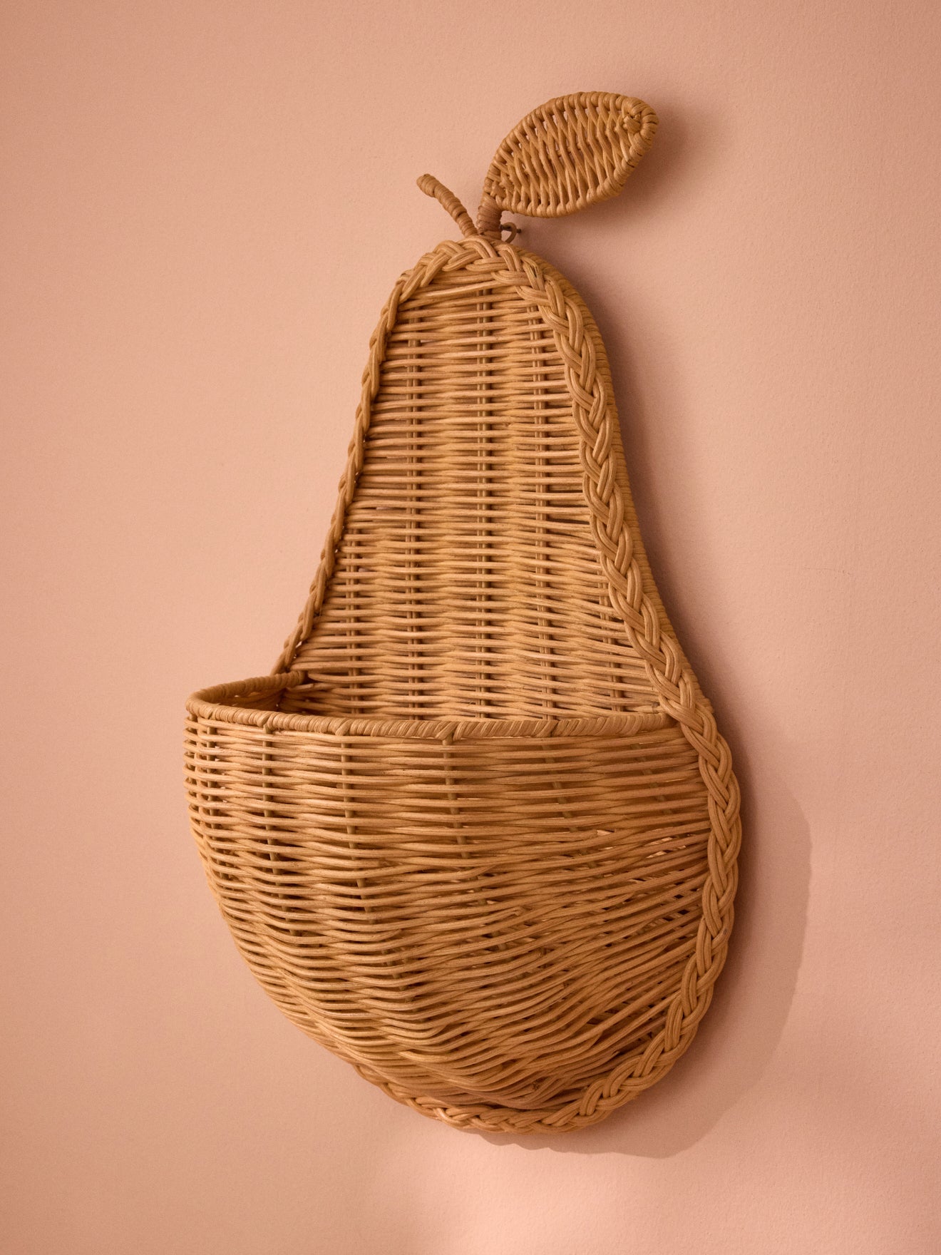 Panier en rotin forme poire