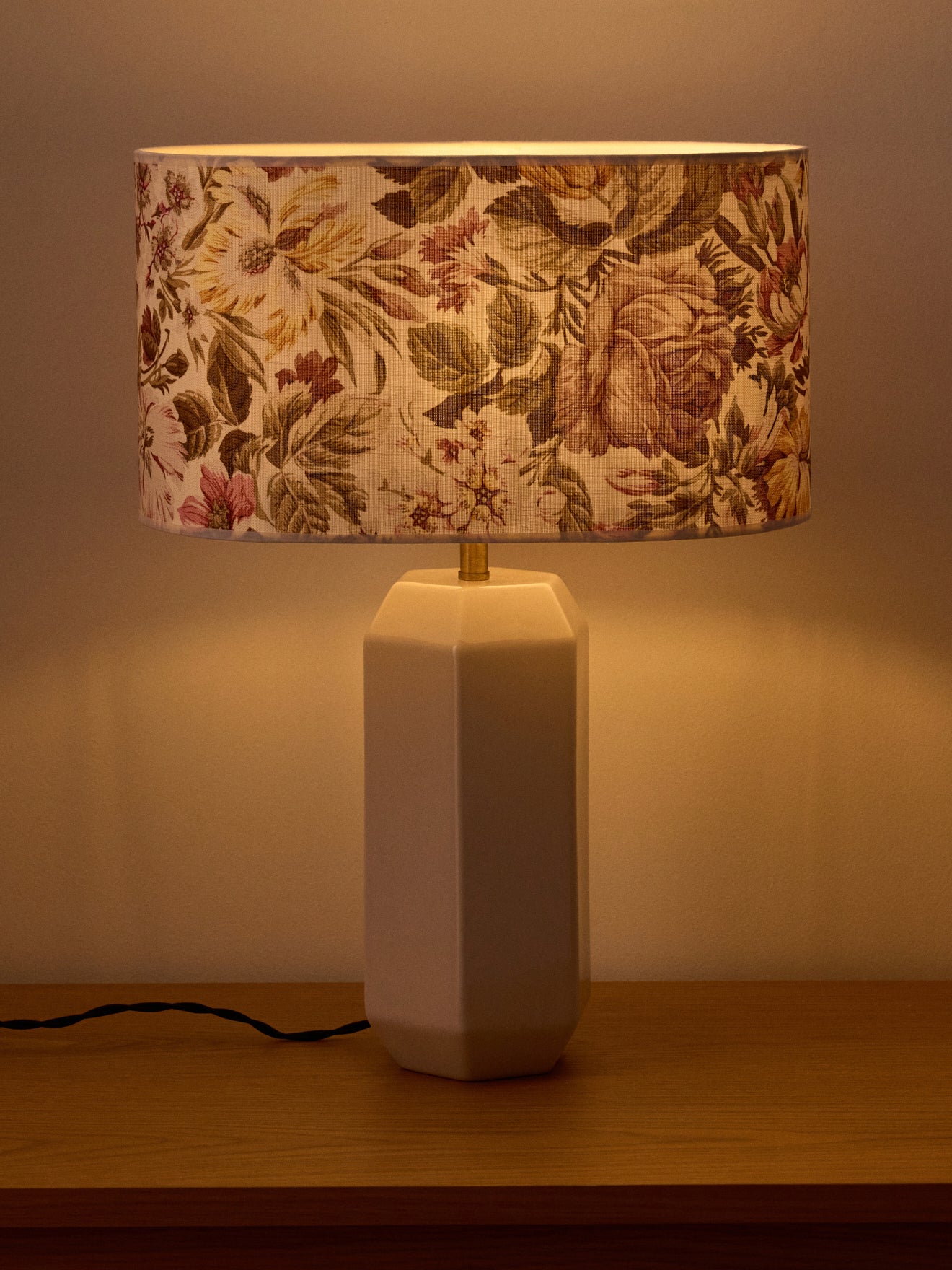 Victoire floral-print oval lampshade - large