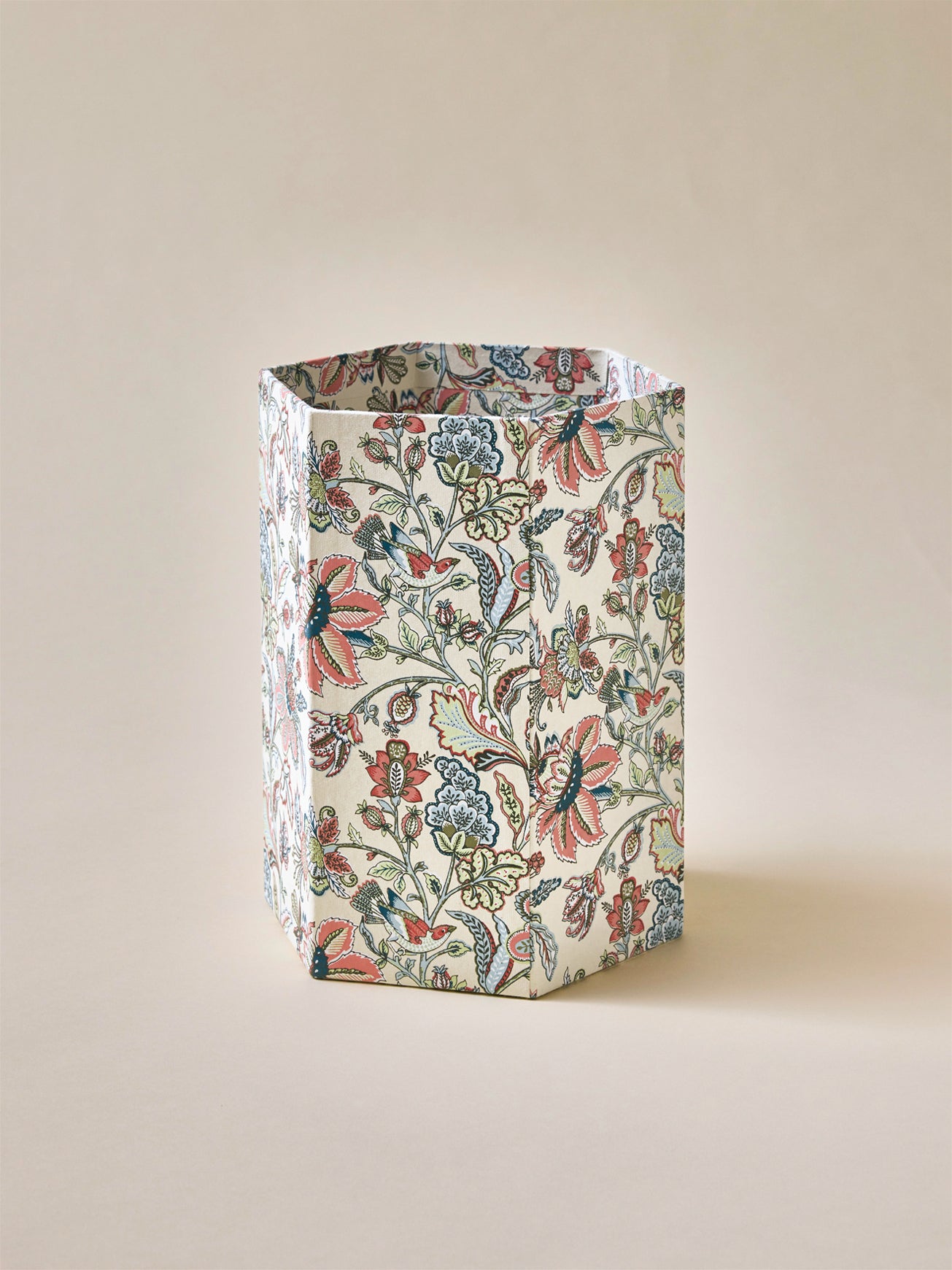 Six-sided paper waste basket