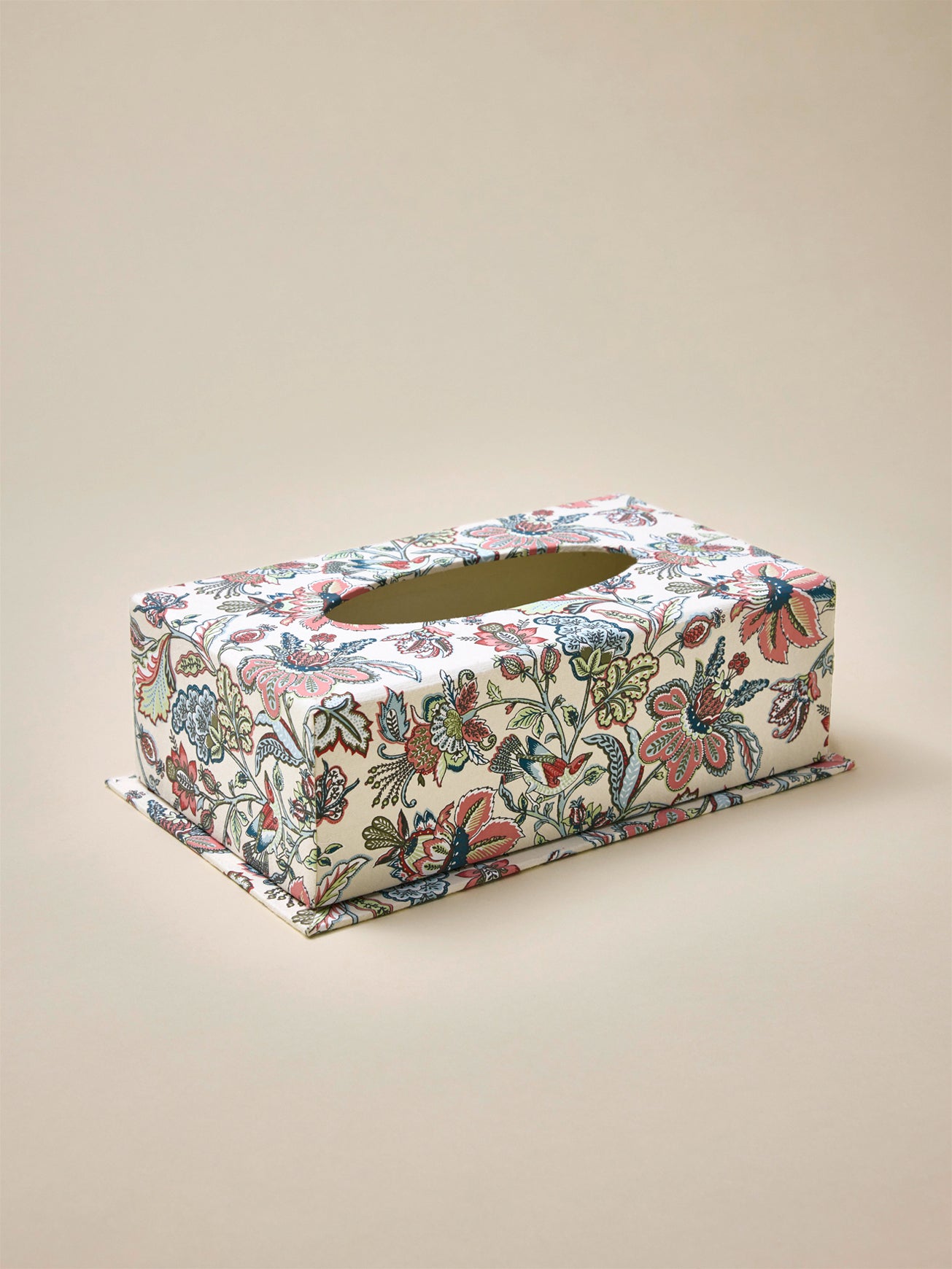 Paper tissu box