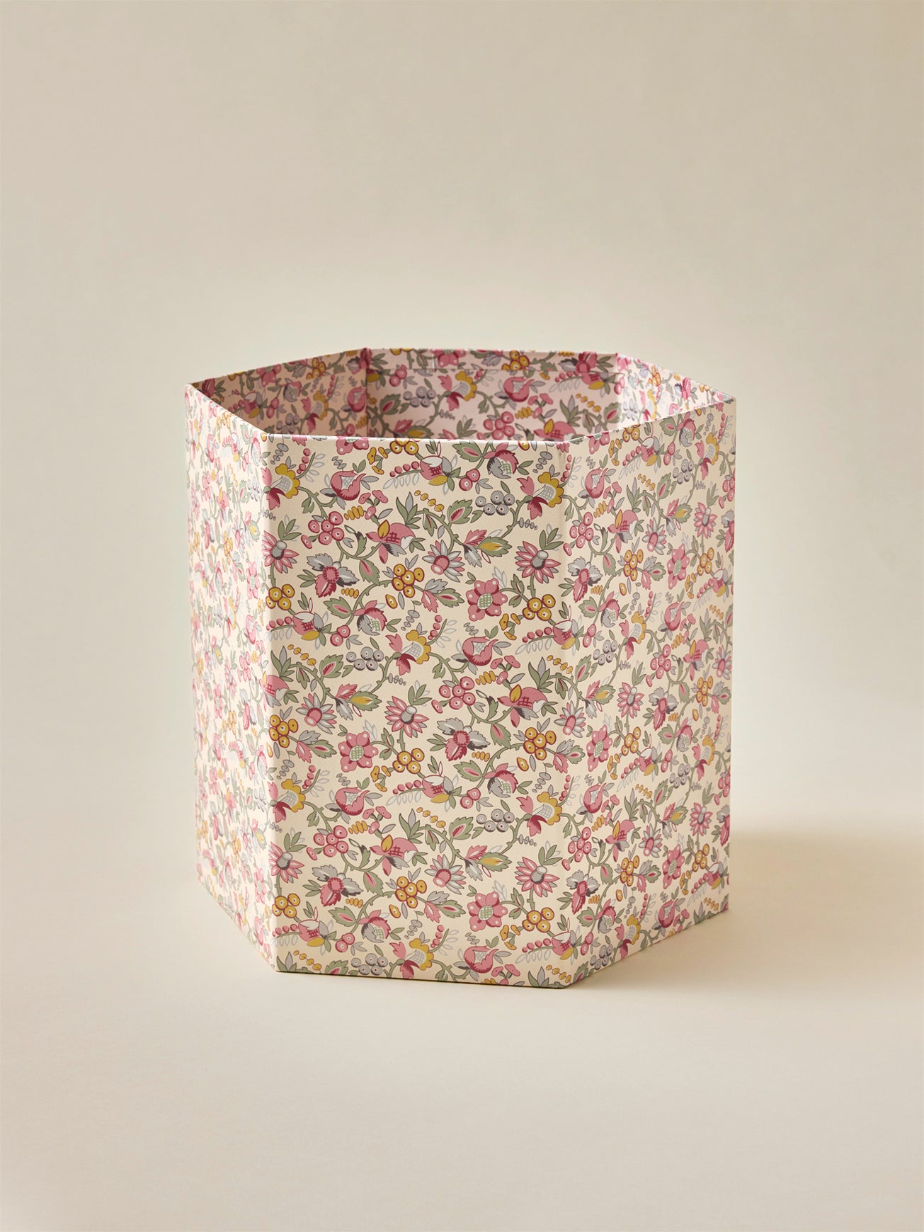 Six-sided paper waste basket