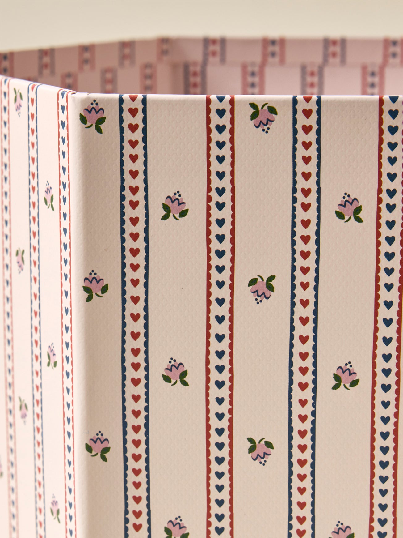Six-sided paper waste basket