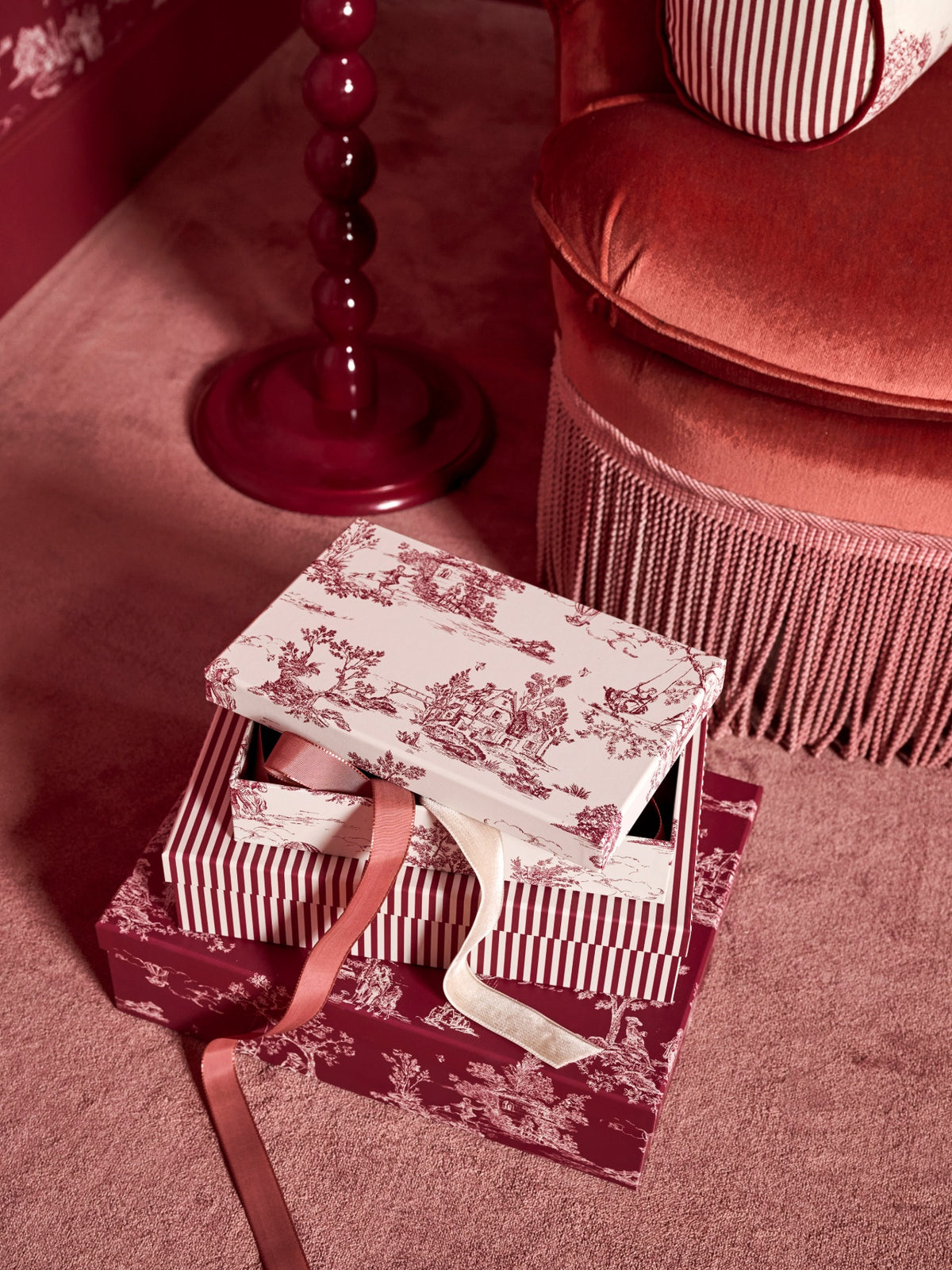 Set of 3 nested boxes - The Marquise Anniversary Collection