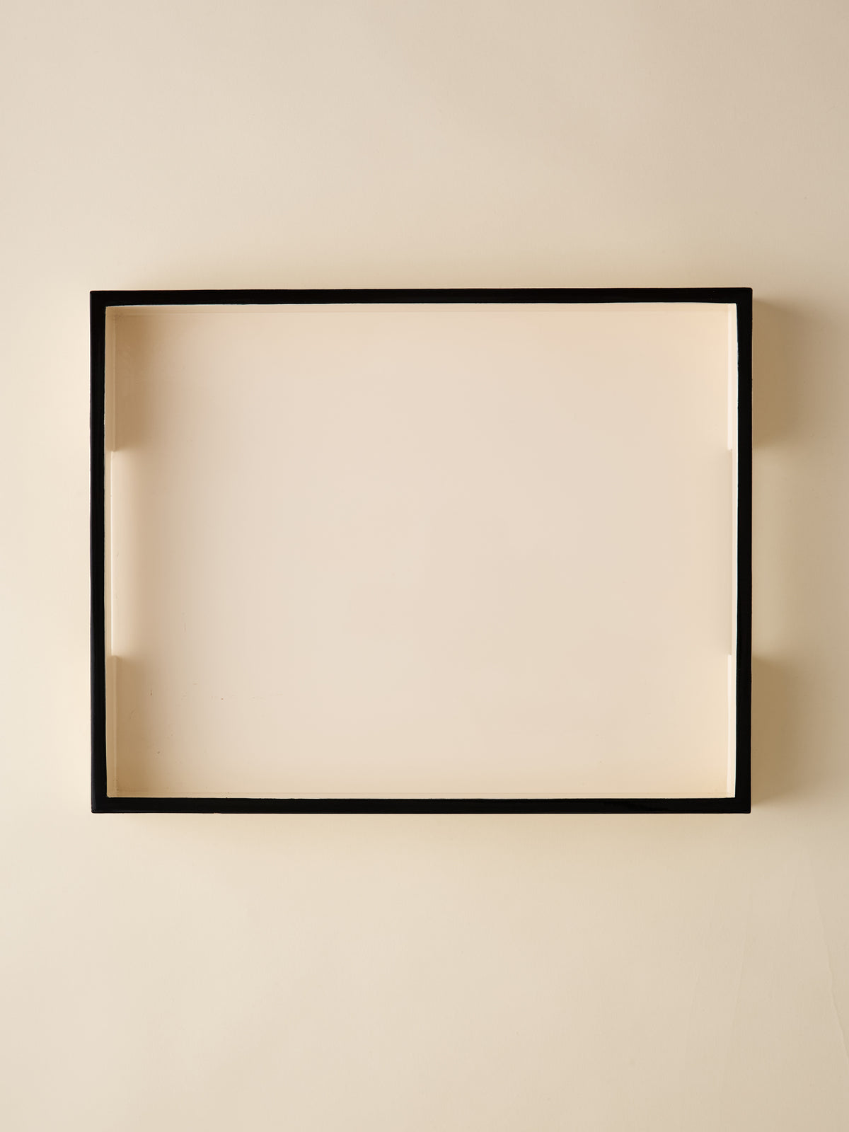Igor lacquered wooden tray