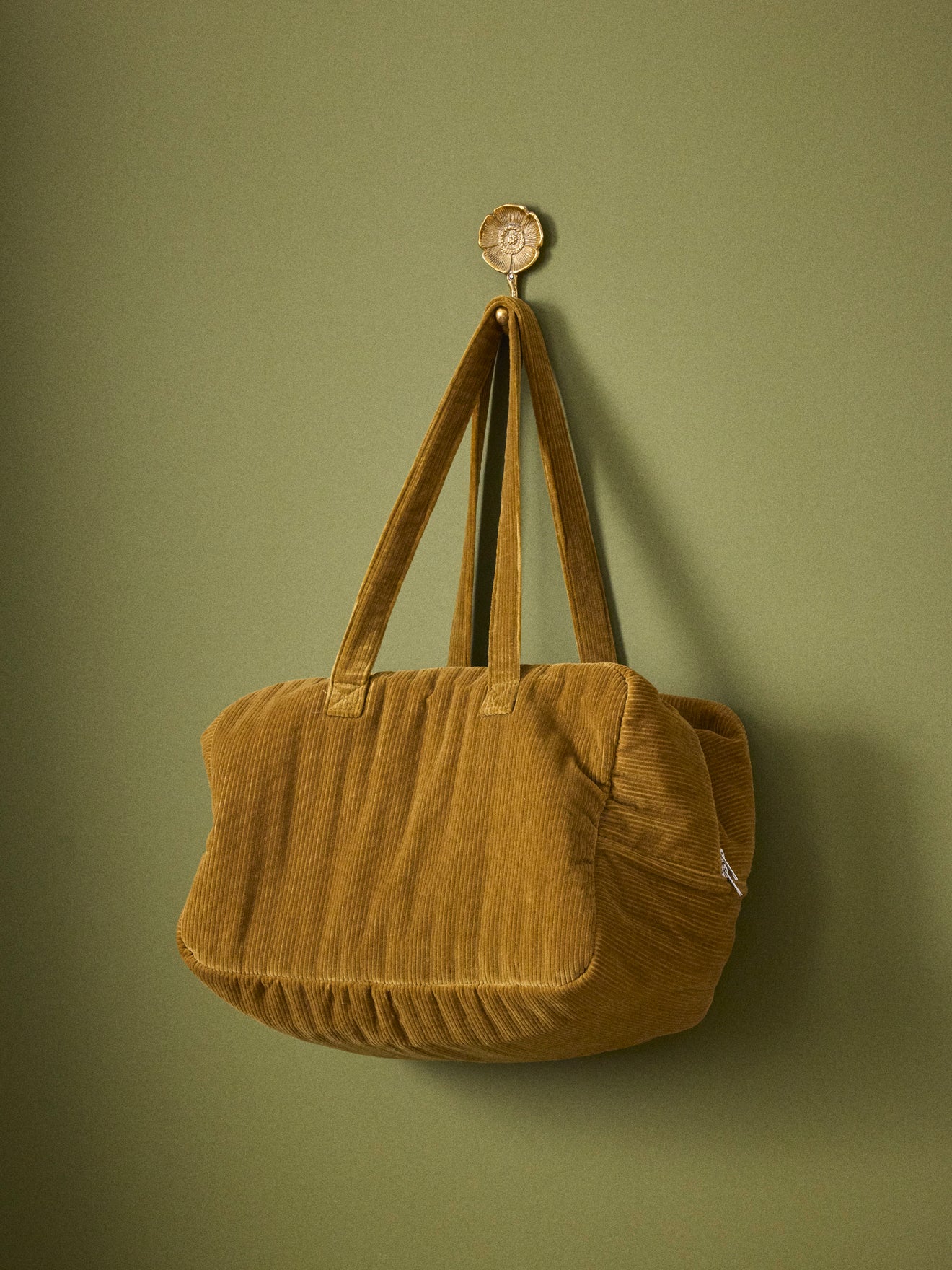 Quilted corduroy weekend bag