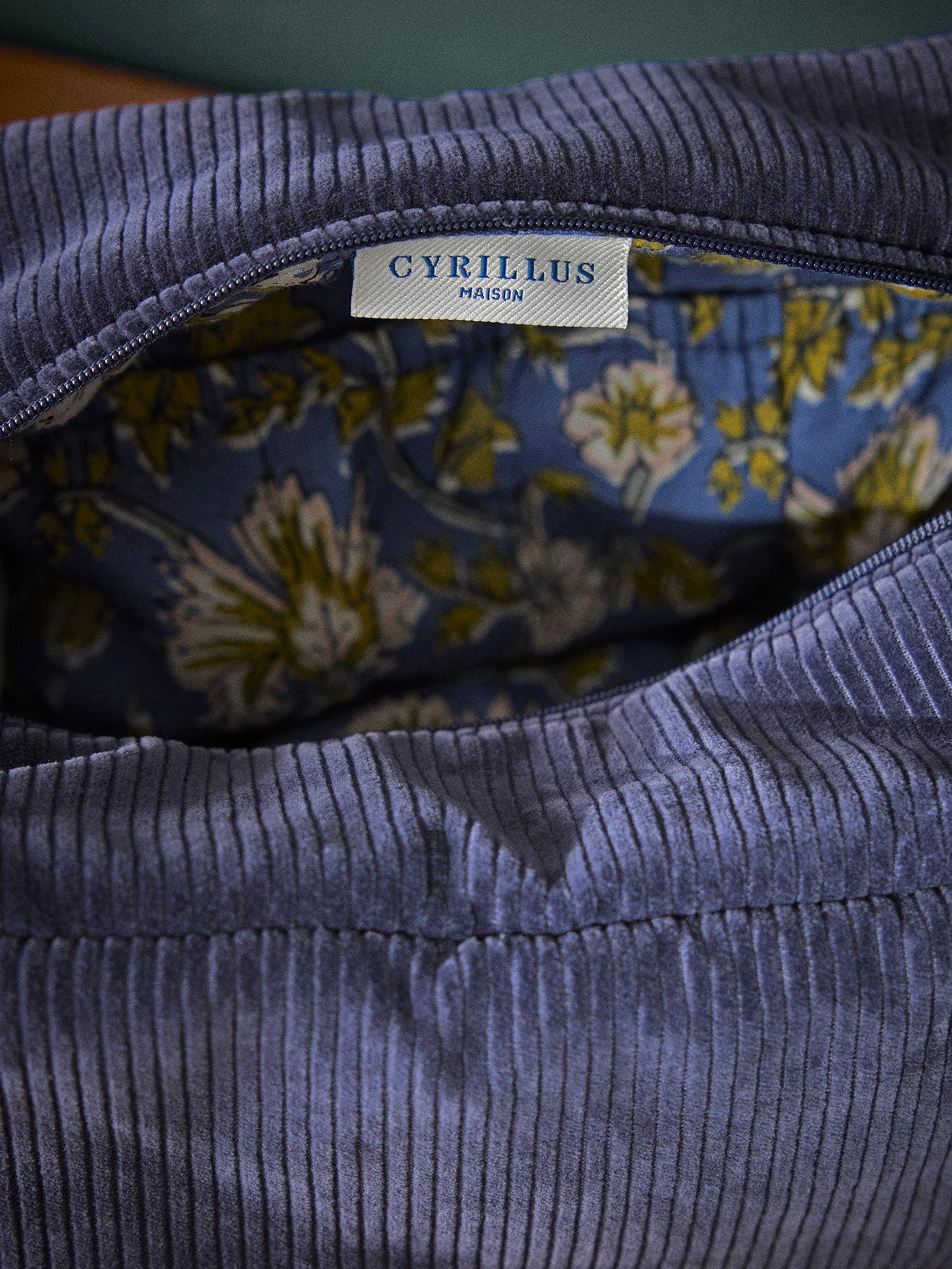 Corduroy toiletries pouch