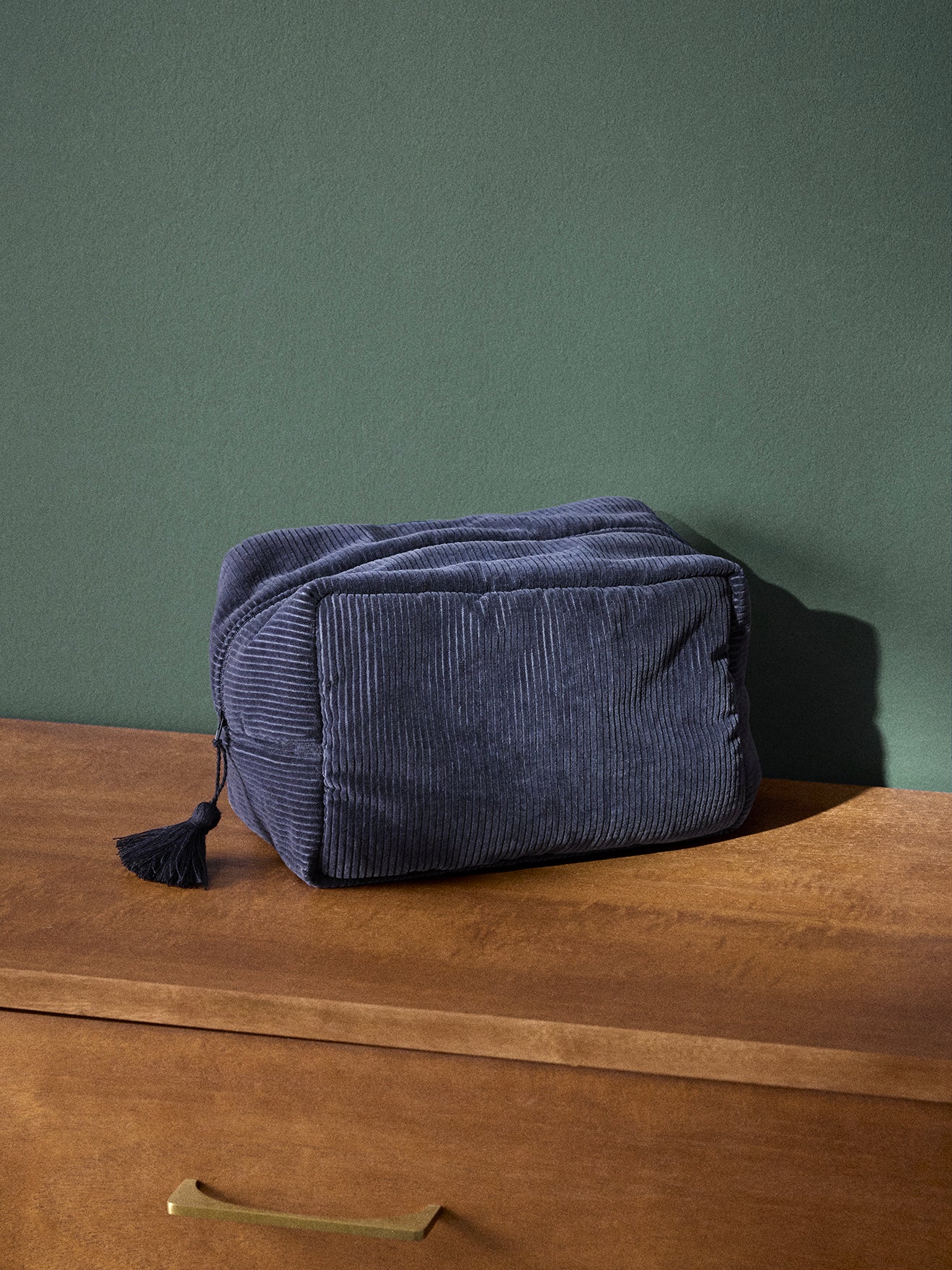 Corduroy toiletries pouch