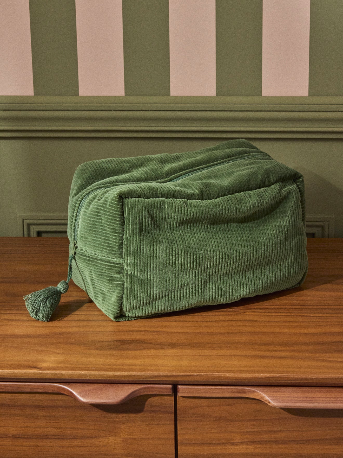 Corduroy toiletries pouch