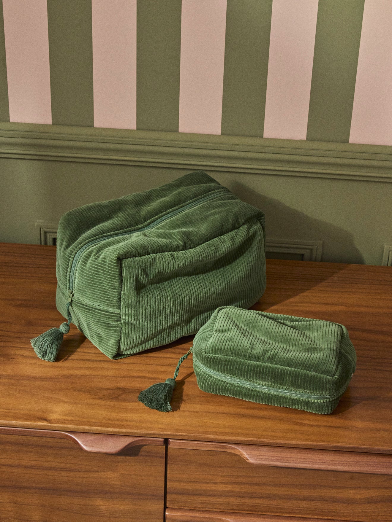 Corduroy toiletries pouch