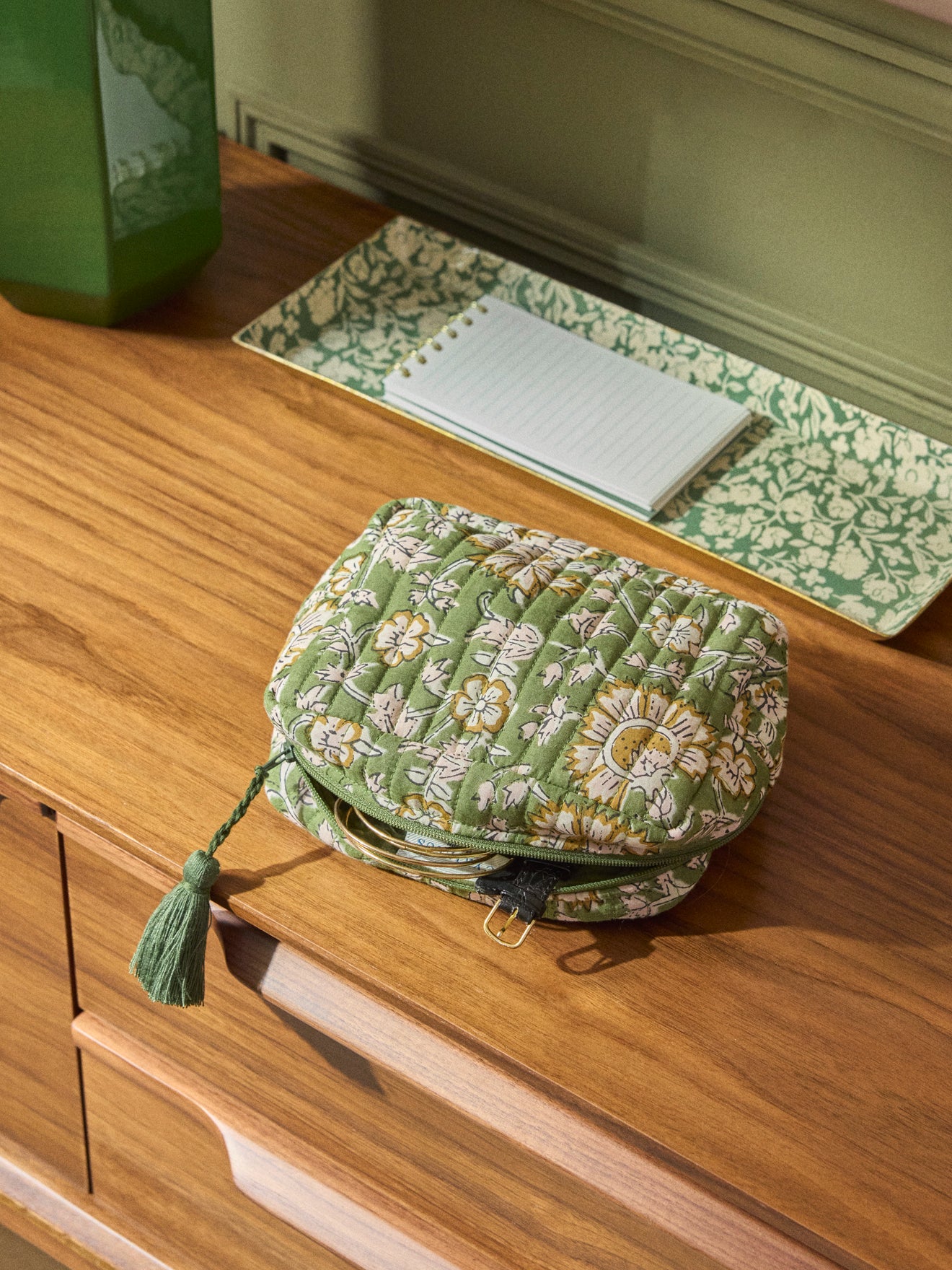 Quilted toiletries bag made with Indian fabric