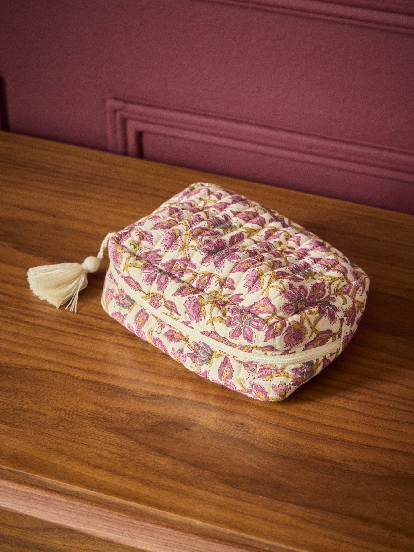 Trousse de toilette matelassée en tissu indien