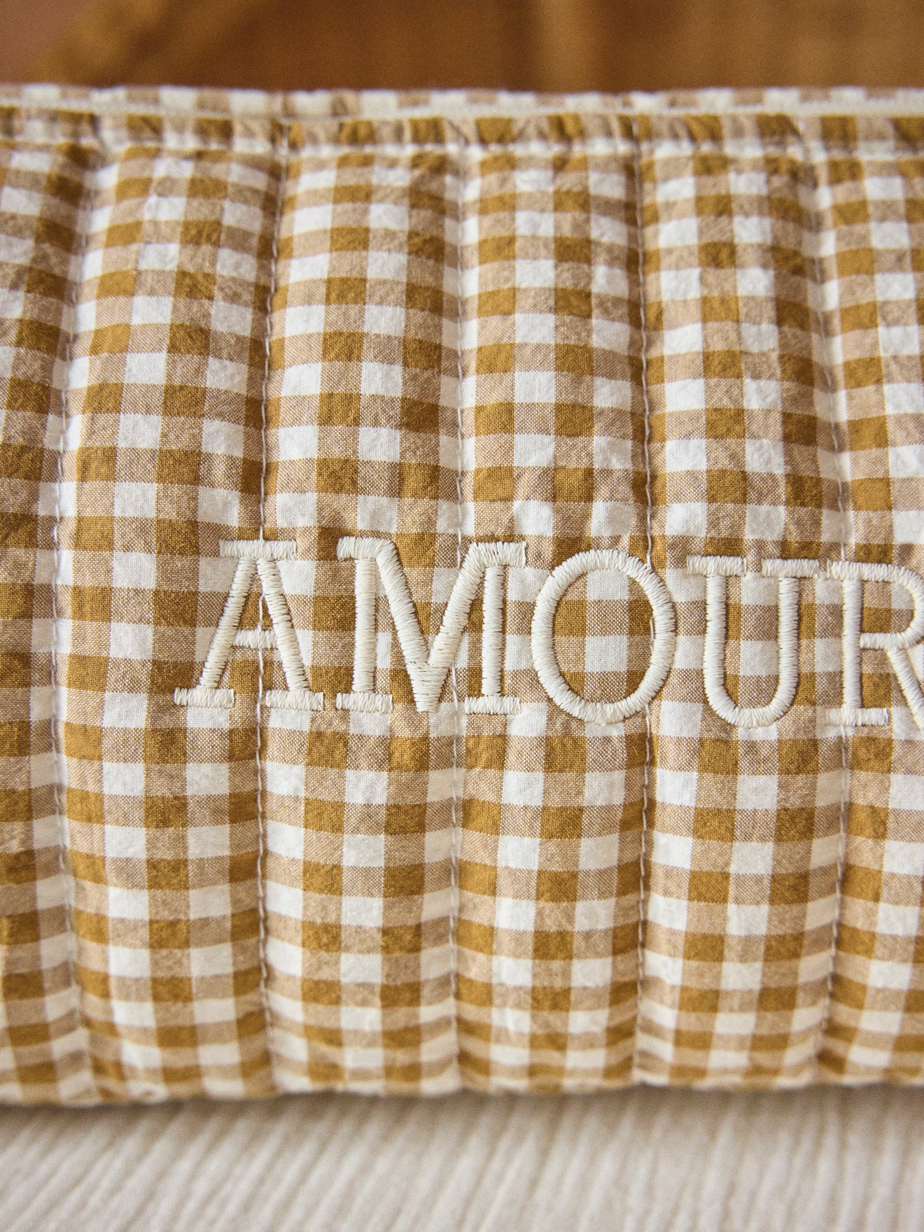 Gingham-checked cotton toiletries bag