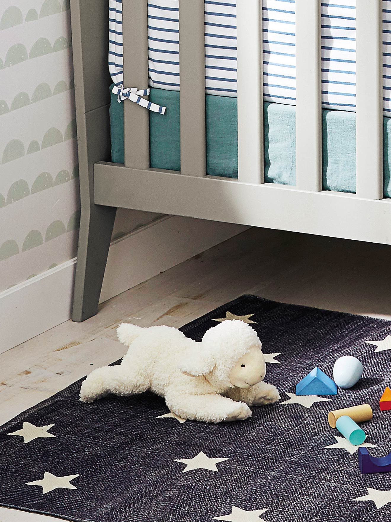 Lamb soft toy