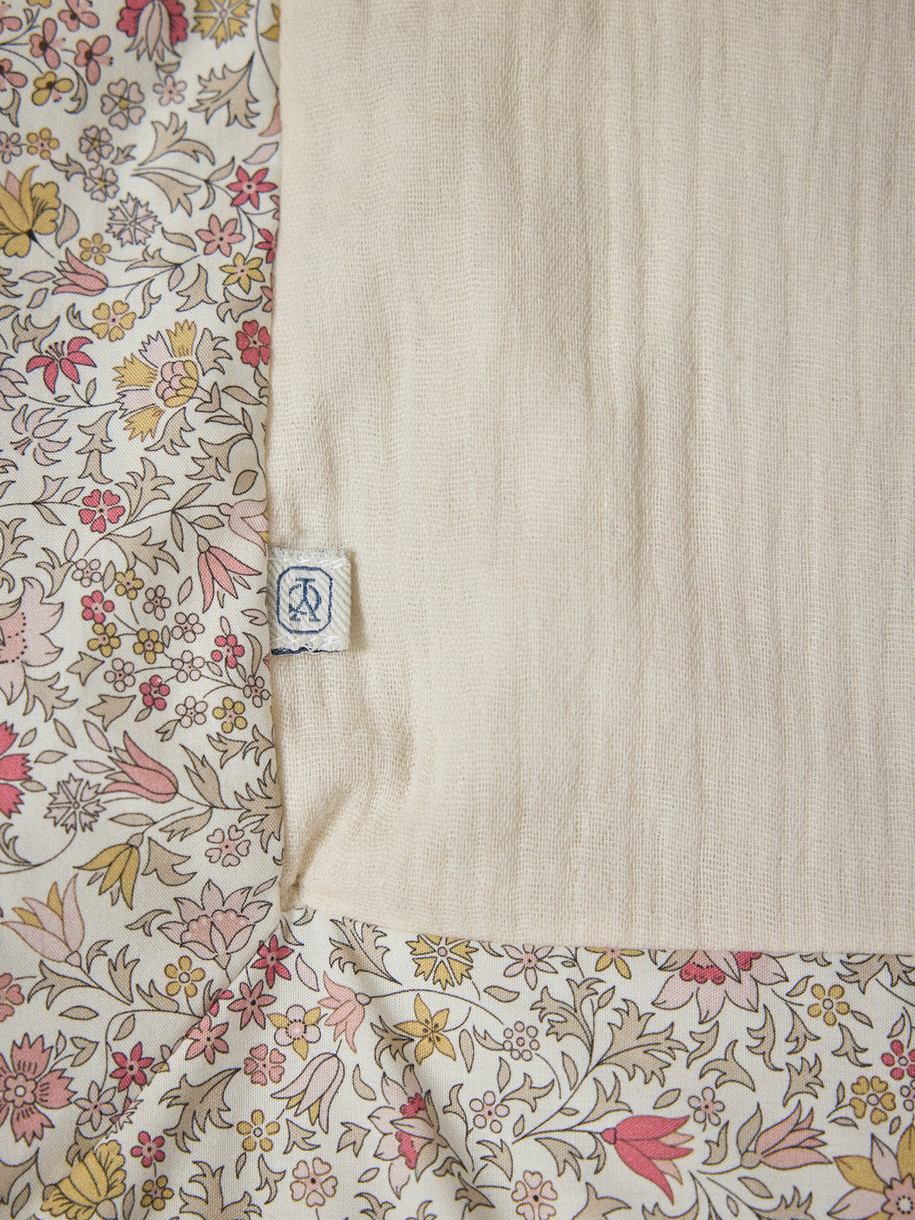 Playmat made with coton gauze and Liberty fabric