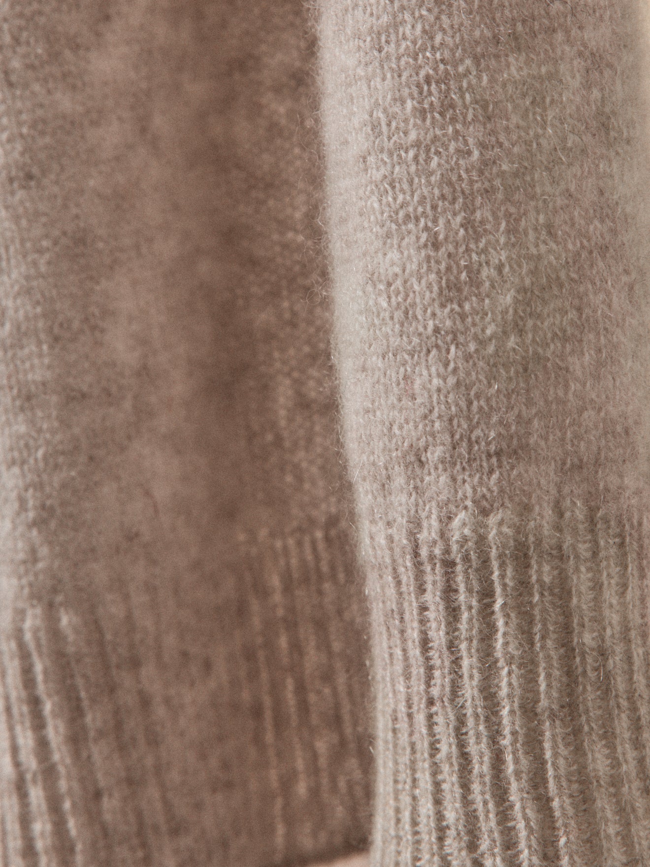 Adult cashmere scarf