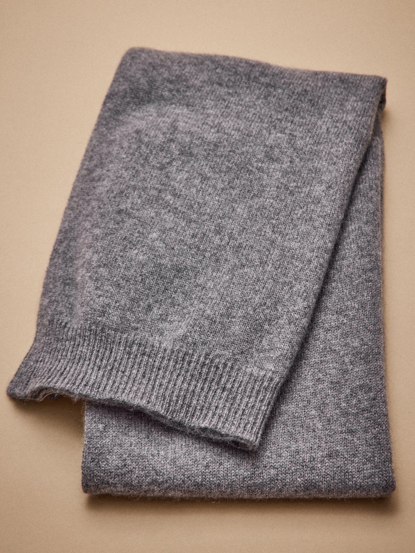 Adult cashmere scarf