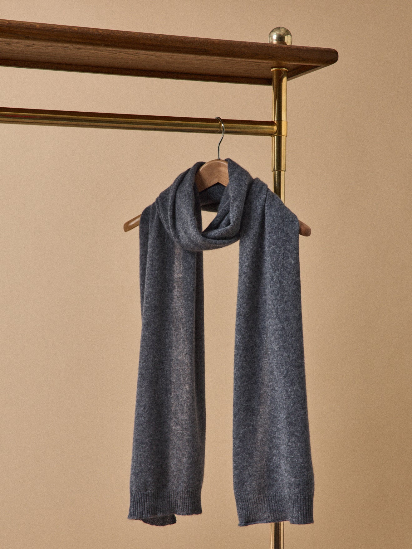 Adult cashmere scarf