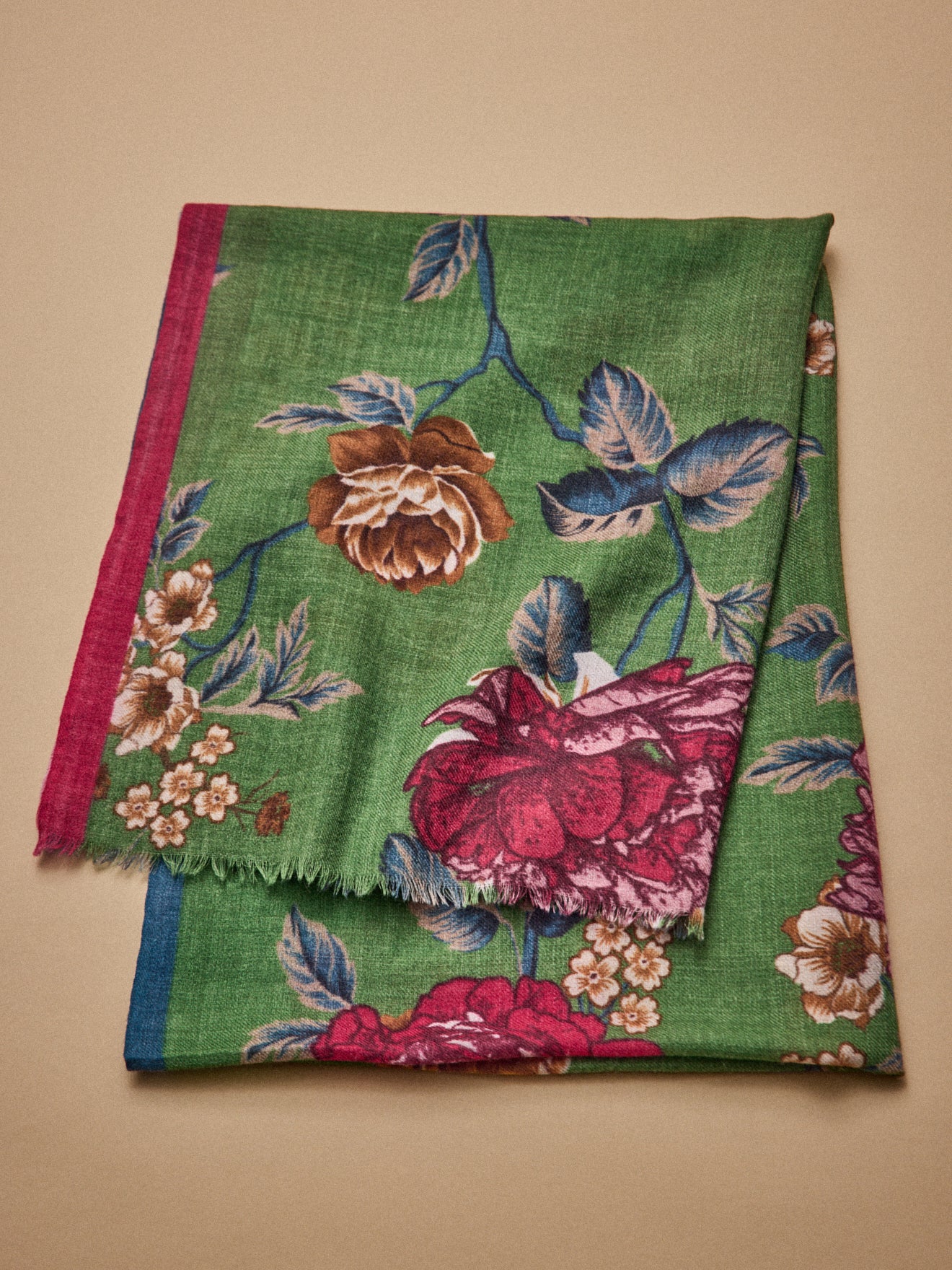 Women's wool print scarf