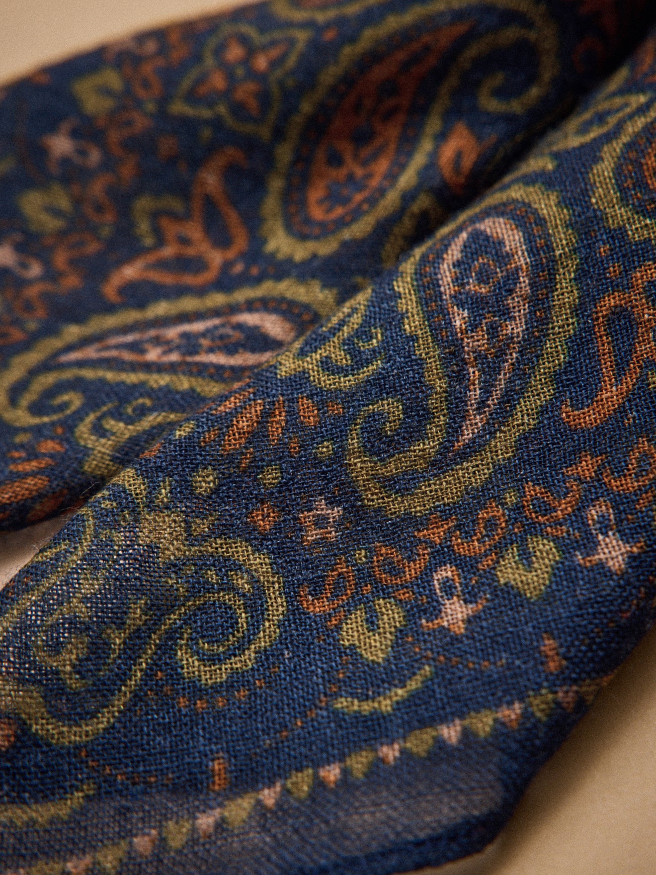 Women's printed wool bandana