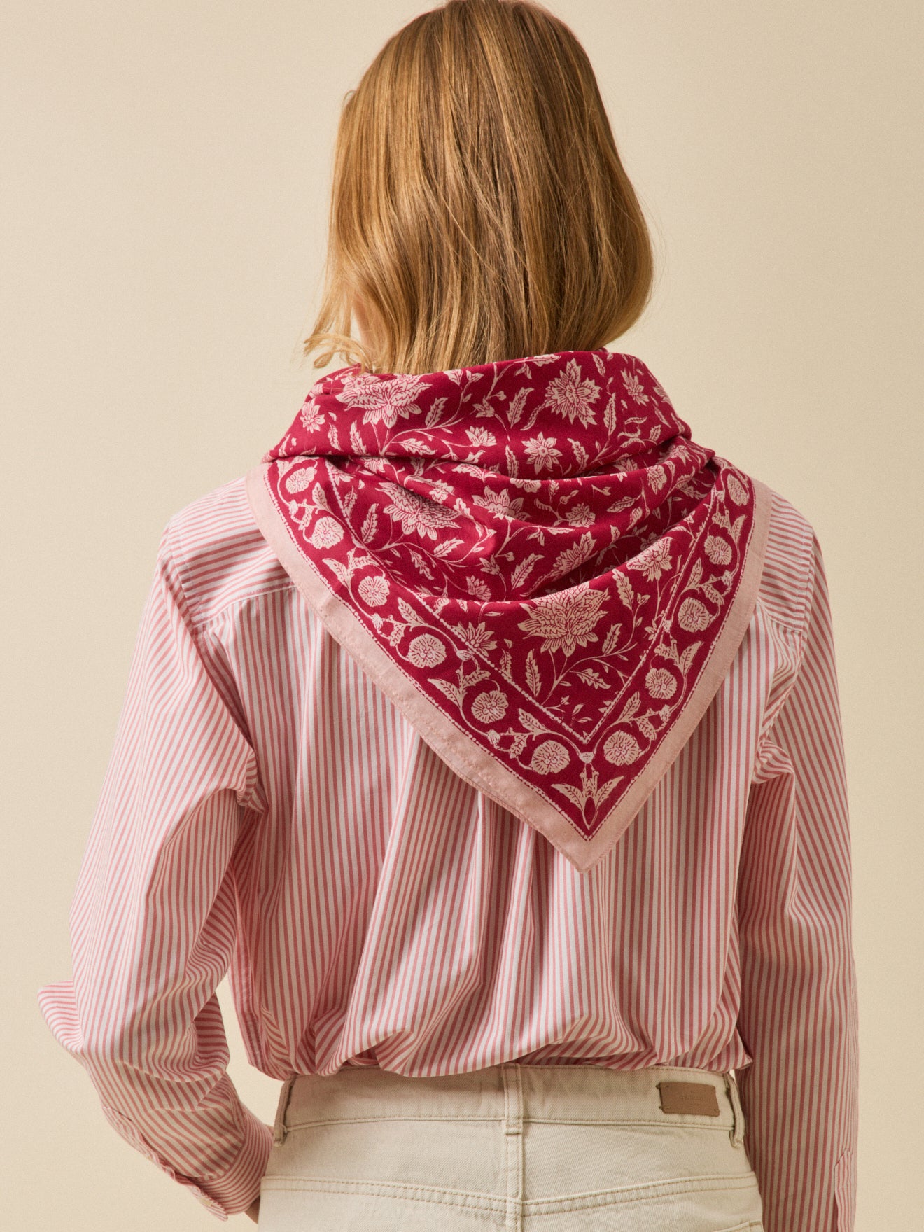 Women's Indian-print scarf