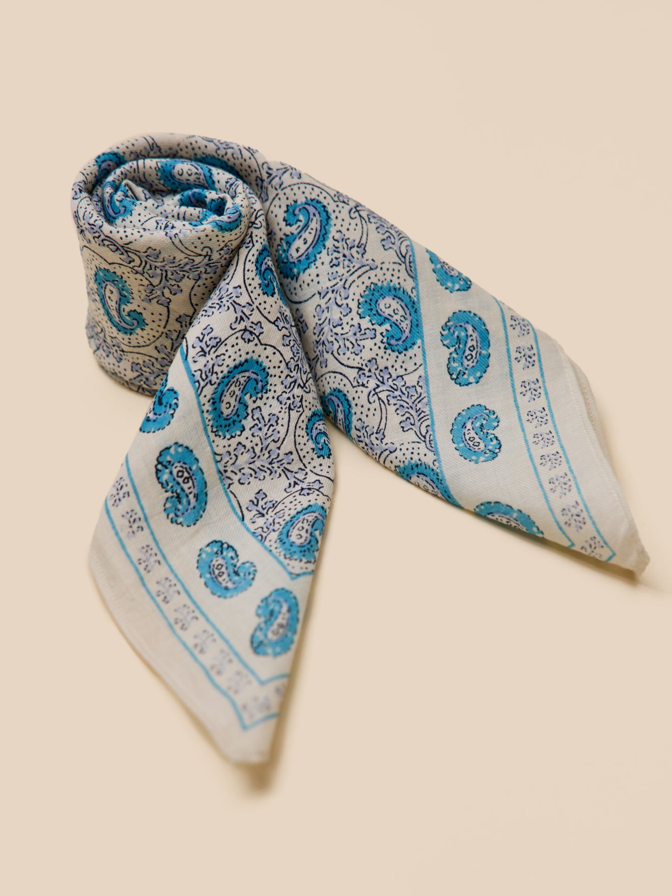 Women's paisley cotton scarf