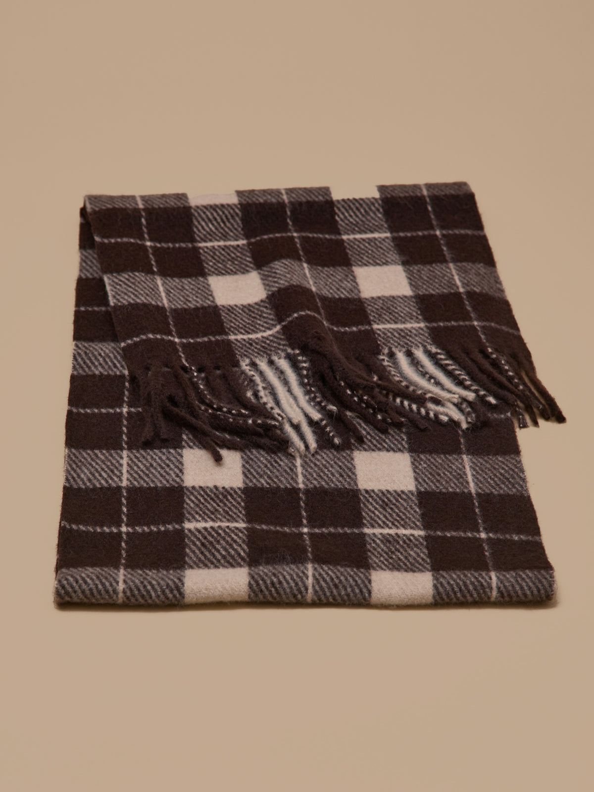 Women's checked scarf