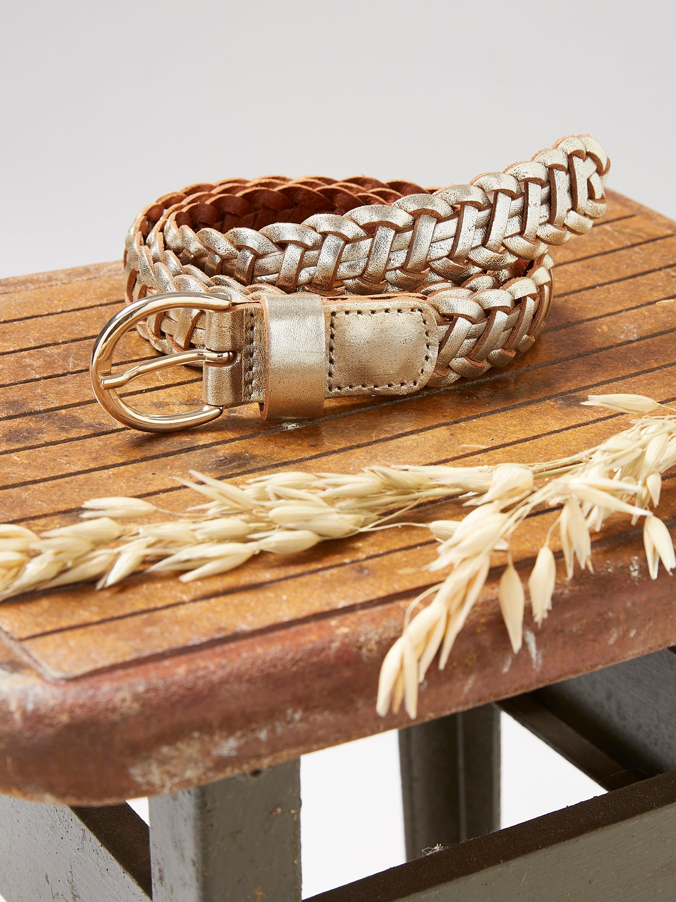 Women's braided leather belt