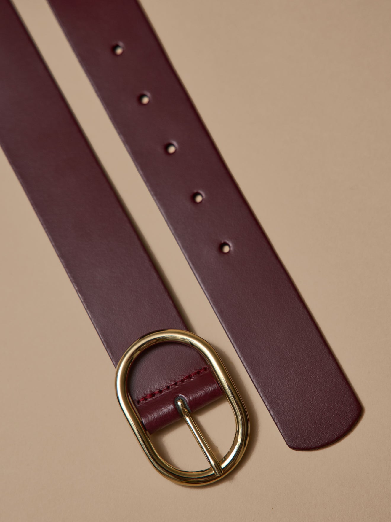 Women's leather belt
