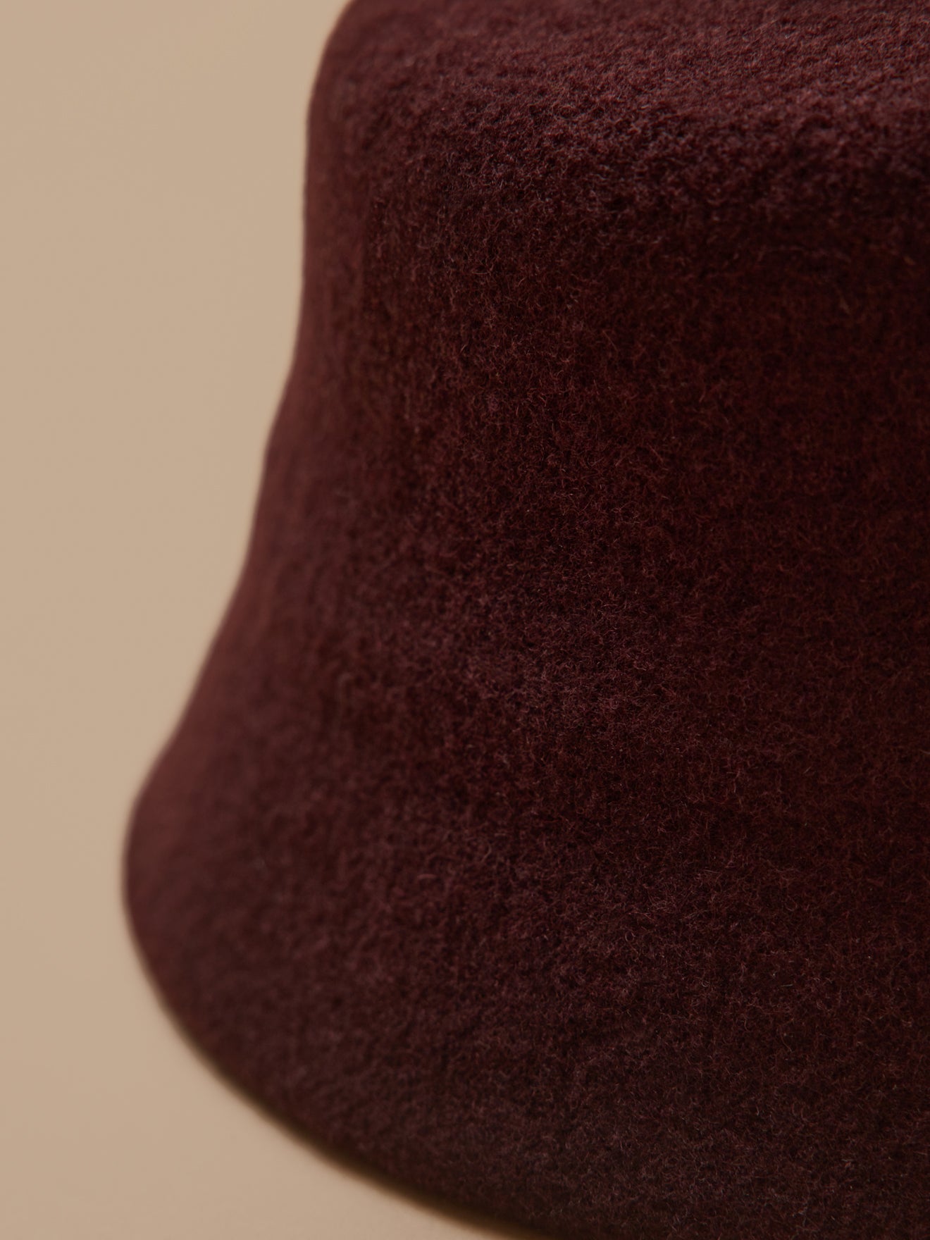 Women's wool cloche hat