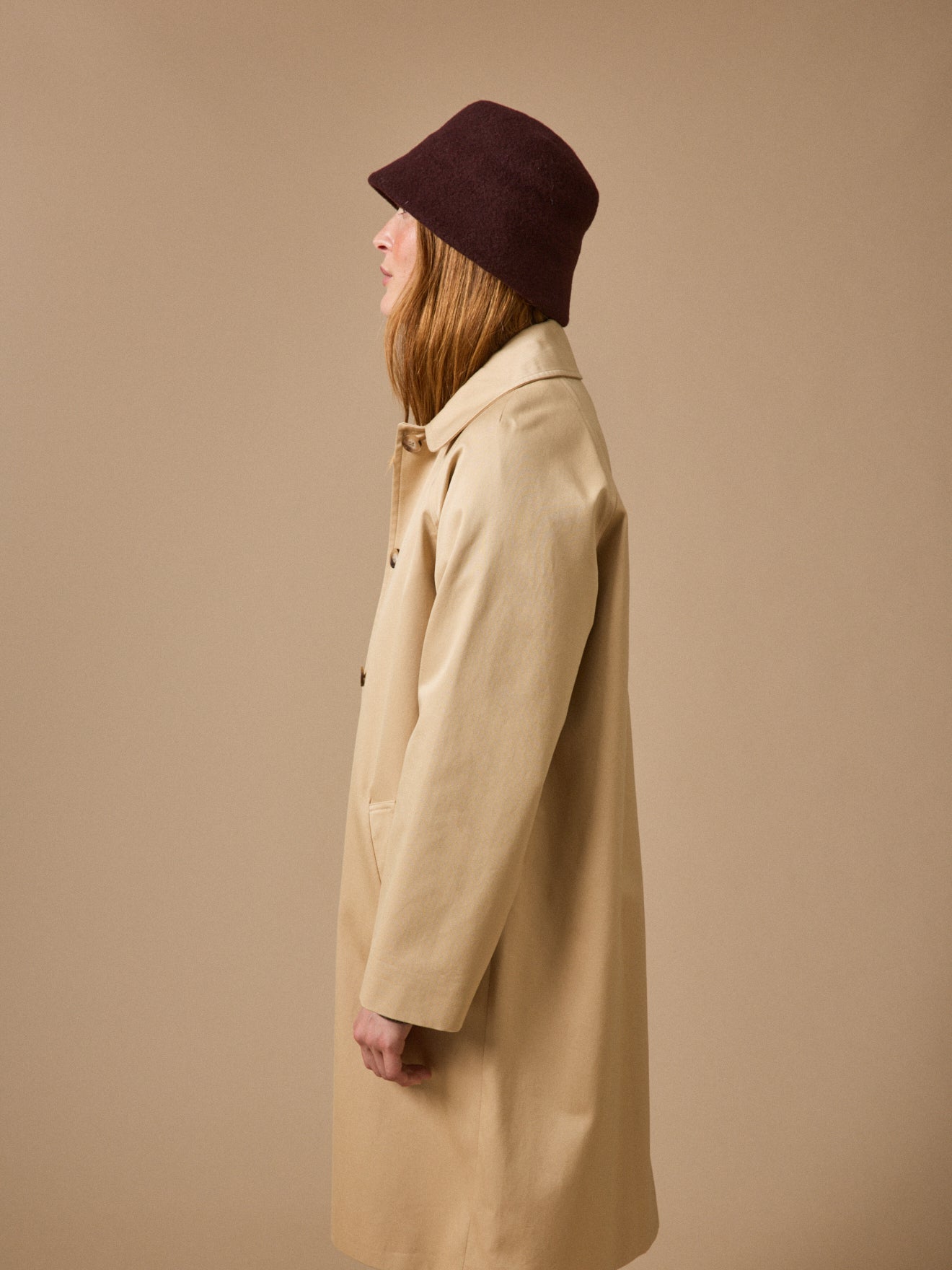 Women's wool cloche hat