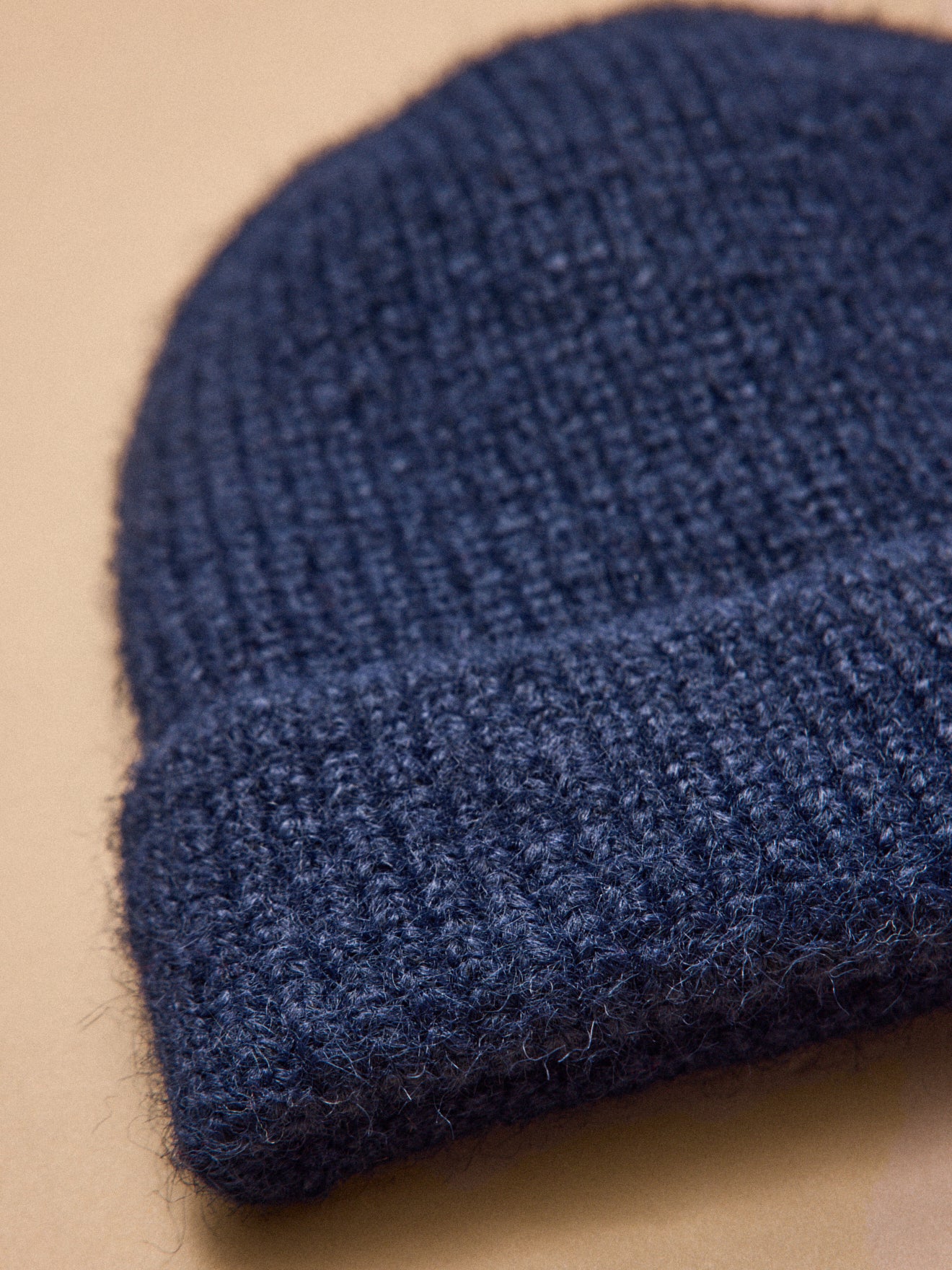 Adult beanie made with recycled fibres